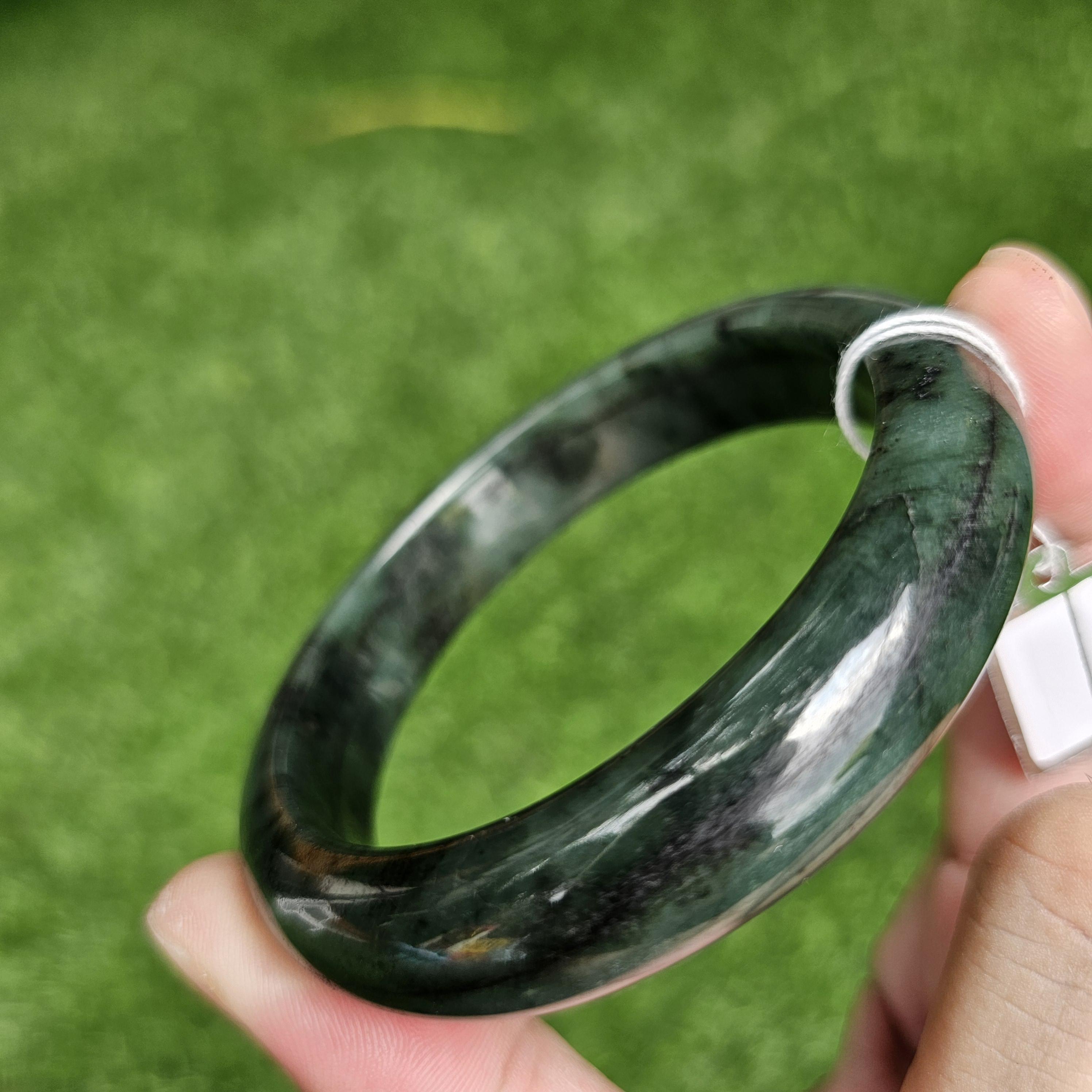 JB6804065 หยก พม่า แท้ Jade กำไลหยก 62.3 มม. (Jadeite bracelet) พม่า (Myanmar)