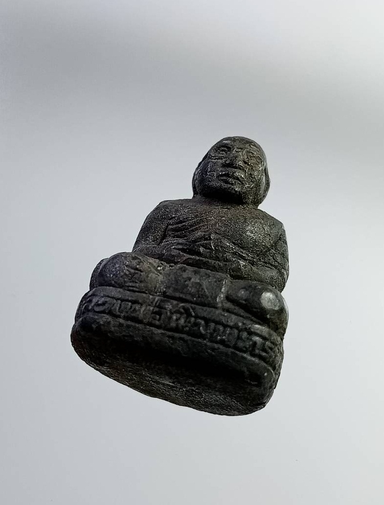 ผ2827 พระผงรูปเหมือน หลวงพ่อพิมพ์ทรัพย์ วัดสุวรรณบำรุงราชวราราม ลำลูกกา จ.ปทุมธานี