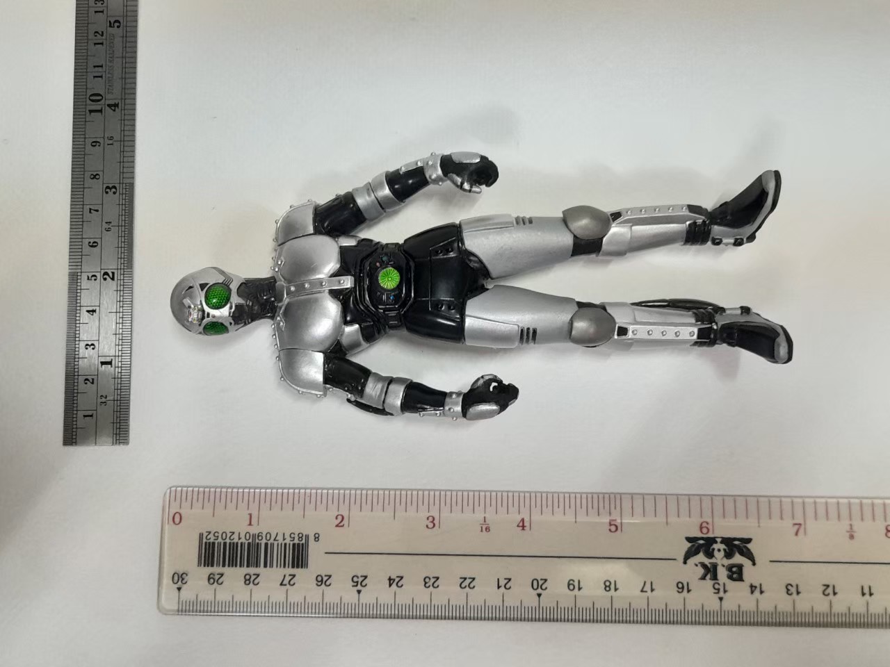 มีหลายภาพ,ตำหนิเขาหัก และ เงี่ยงขาหลัง หายหนึ่งข้าง ไม่มีฐาน ฟิกเกอร์ ชาโดว์มูน ยางตัน ขนาดตามรูป ขายตามสภาพ