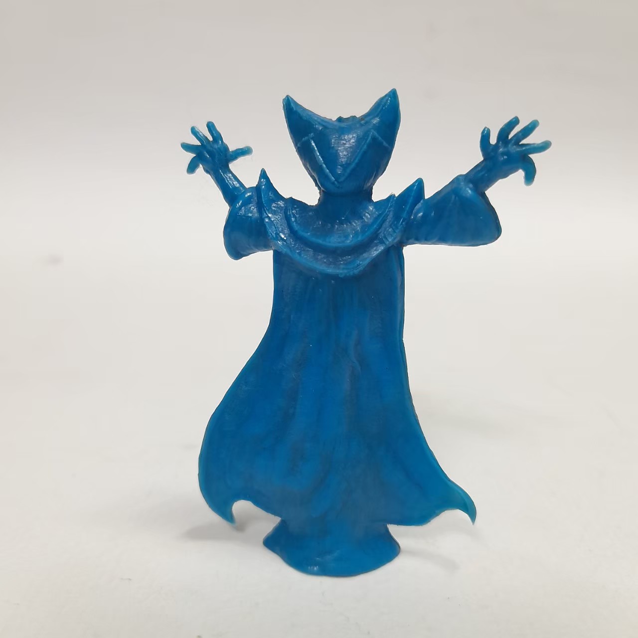 ตุ๊กตุ่นยาง 2-2.5 นิ้ว คล้ายตุ๊กตุ่นแอ๊นท์ พ่อมด ขนาดตามรูป มือสองสภาพดี