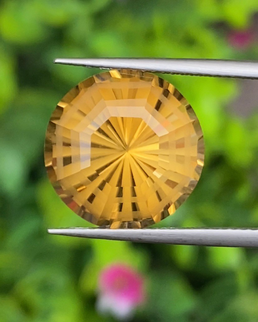 พลอย ซิทริน Citrine 10.16 กะรัต (Cts.) พลอยแท้ อัญมณีมงคลประจําวันเกิด เครื่องประดับพลอย