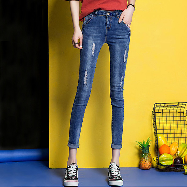 กางเกงยีนส์ทรงสกินนี่ ขายาวแปดส่วน แต่งขาแนวเซอร์ (11932X)