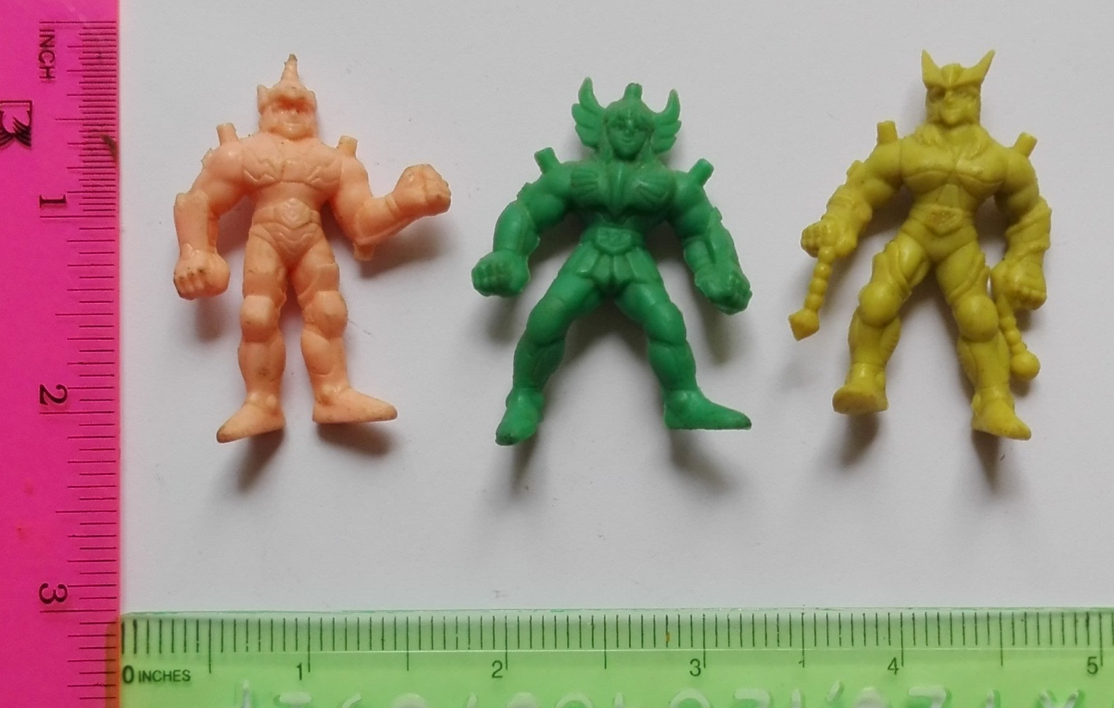 ตุ๊กตุ่น แอ๊นท์ 2" Ants ตุ๊กตุ่นยาง 3 ตัว ชุด เซ้นต์ เซย่า St Seiya, เปกาซัส เซย่าสีชมพู,ซิกนัส เฮียวกะ สีเขียว,แอนโดรเมด้า ชุน สีเหลือง