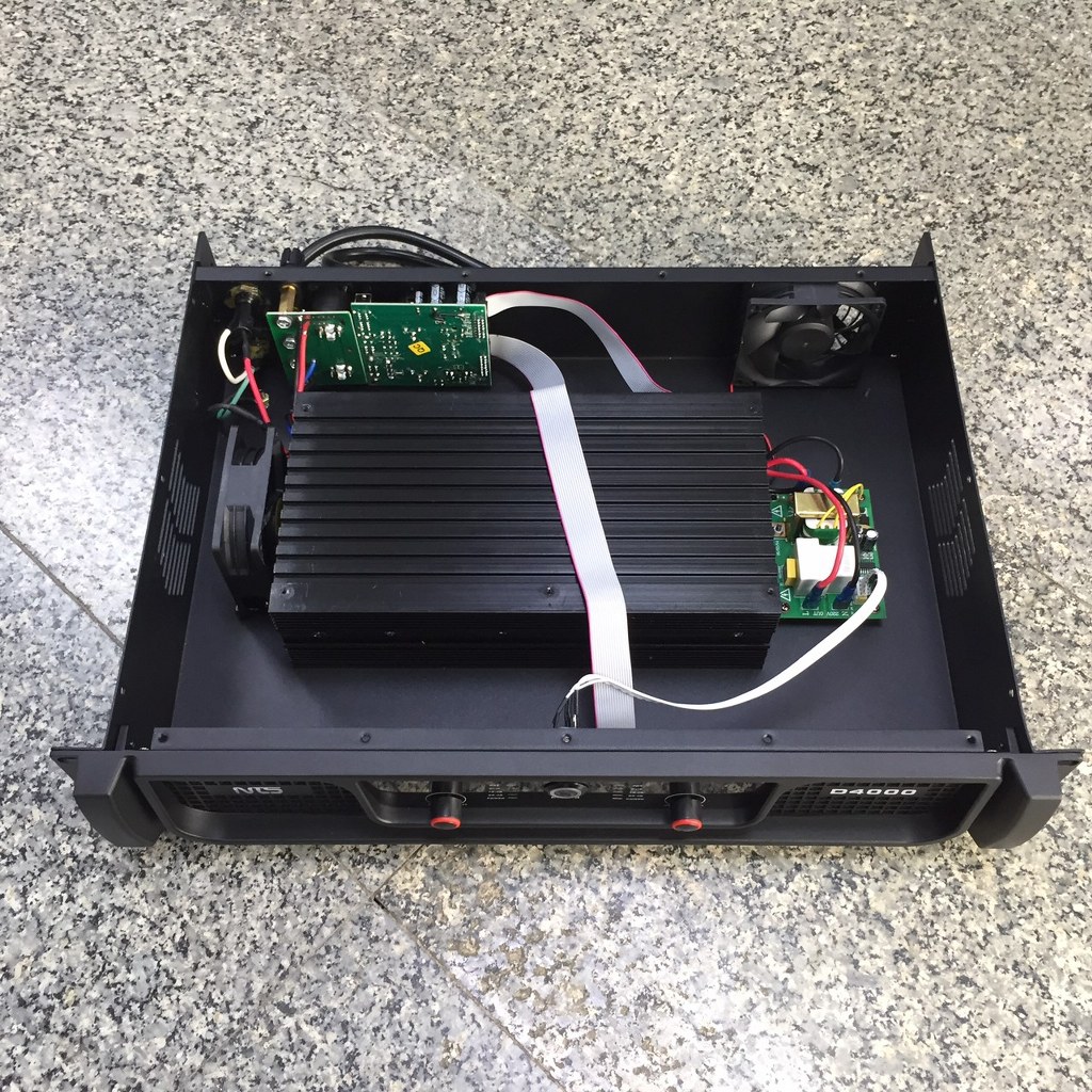 NTS D-4000 poweramp