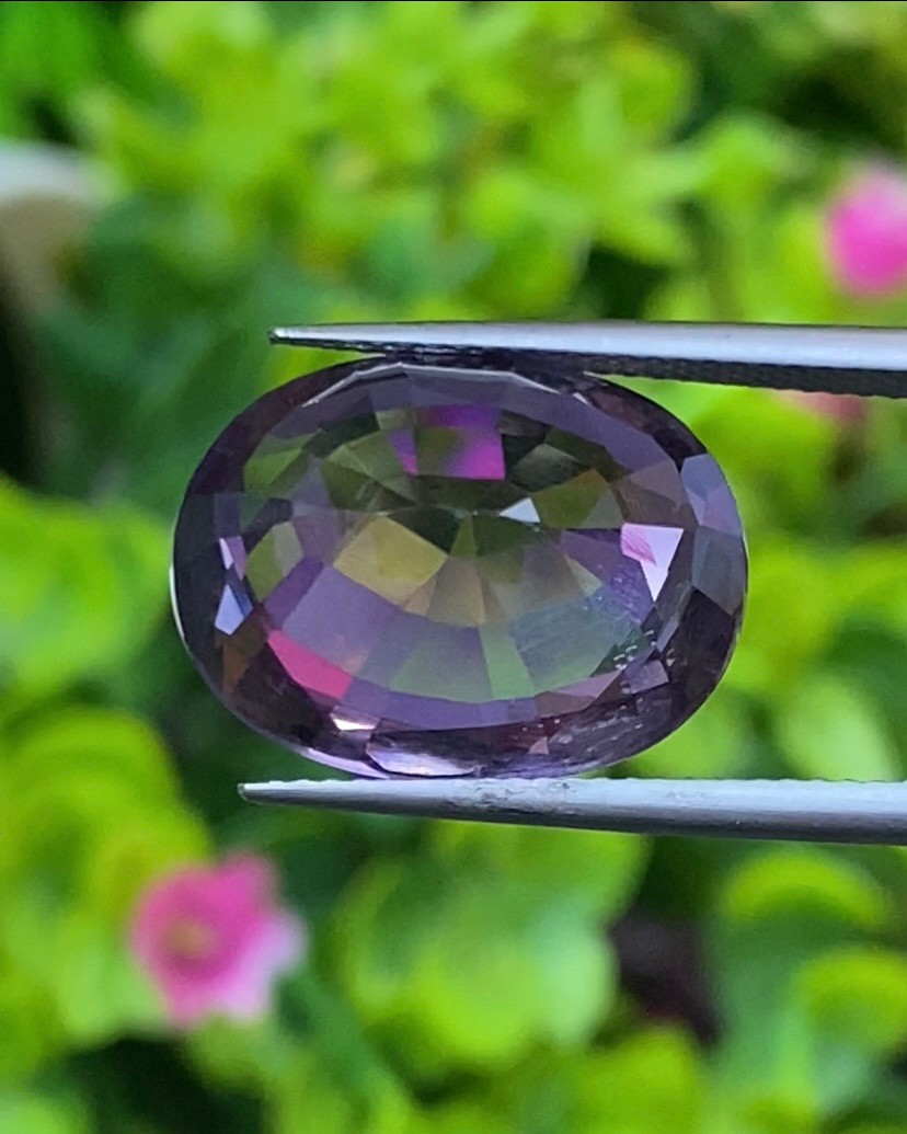 พลอย อเมทิส Amethyst 11.43 กะรัต (Cts.) พลอยแท้ อัญมณีมงคลประจําวันเกิด เครื่องประดับพลอย