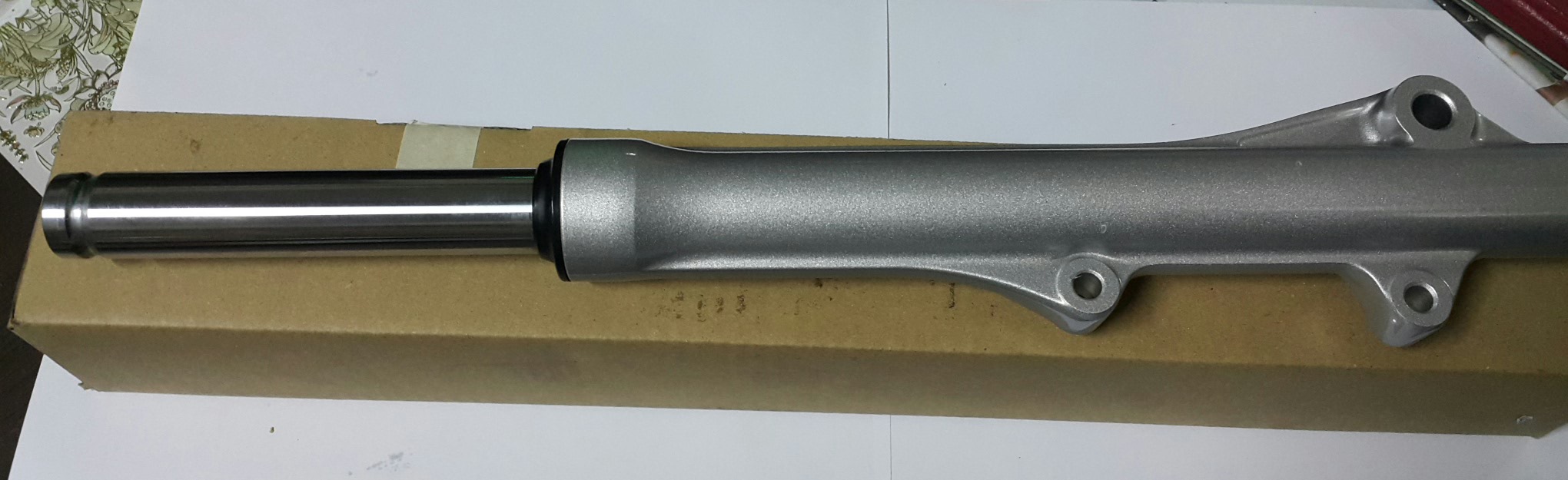 ชุดโช๊คอัพหน้าด้านขวา(ดีส) เวฟ100R/เวฟ125S,R,T