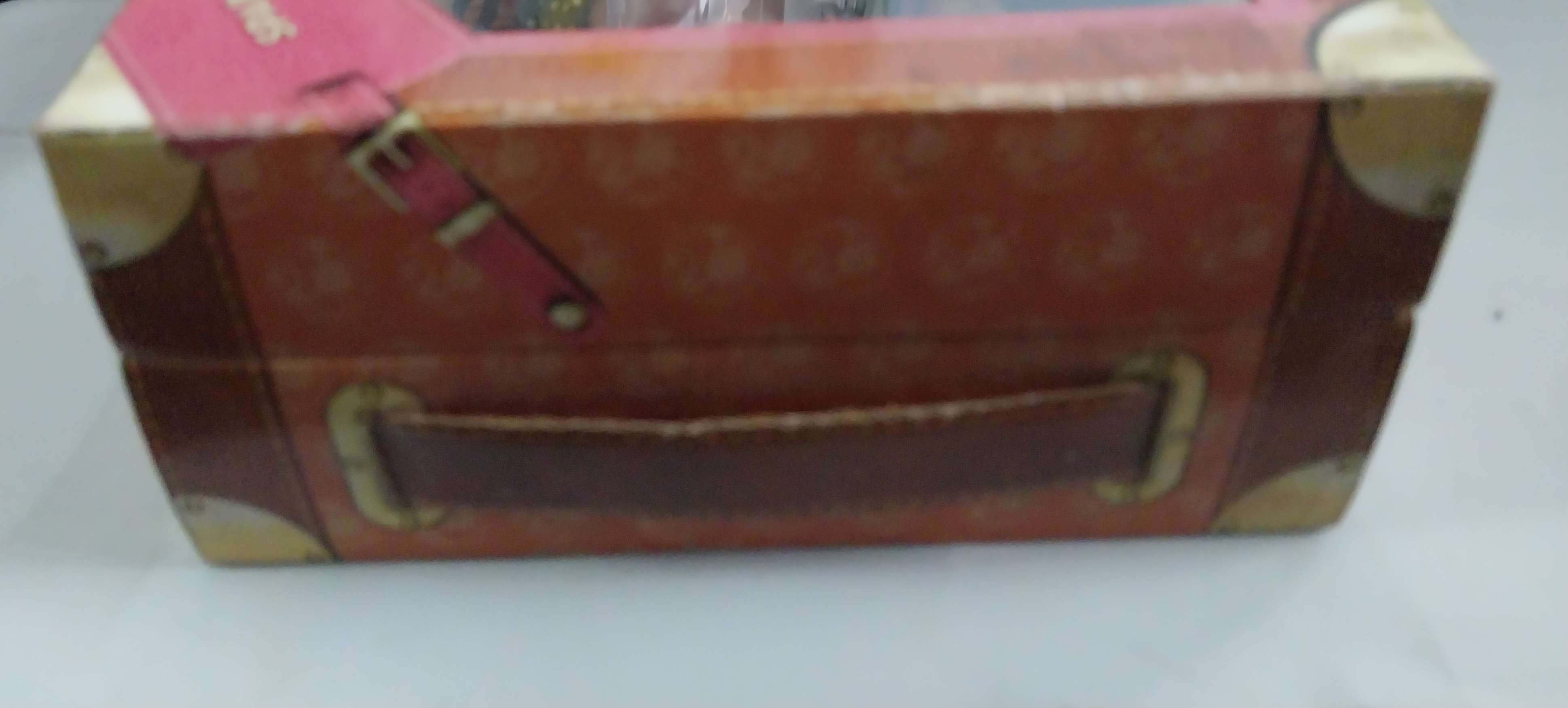 มือ1 เก่าเก็บในกล่อง **กล่องมีตำหนิ ตุ๊กตาบาร์บี้ รุ่น Dolls of the World_Spain ตุ๊กตาสเปน