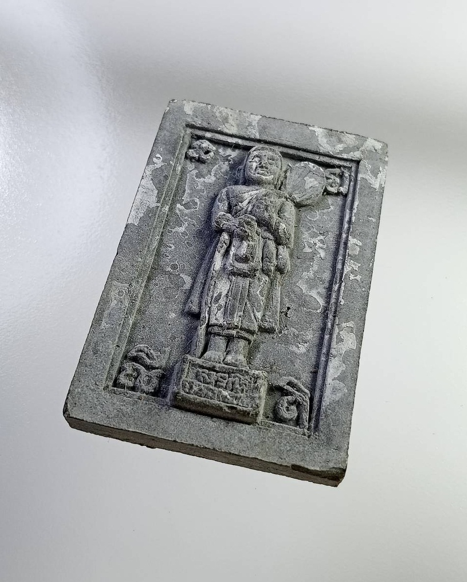 ผ2718 พระสิวลี หลังยันต์พุฒซ้อน หลวงพ่อแพ วัดพิกุลทอง จ.สิงห์บุรี เนื้อผงใบลาน