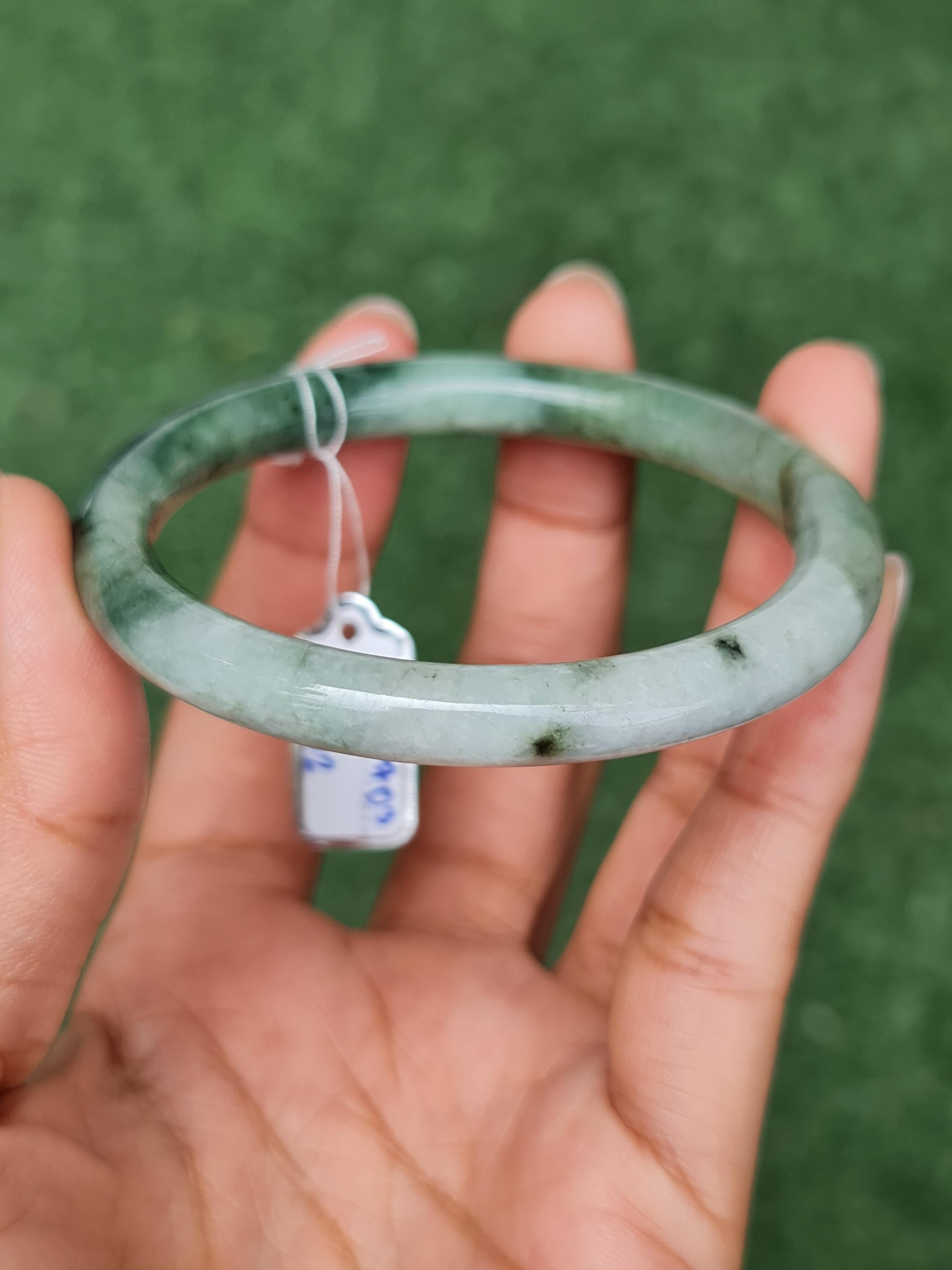 JB0703-002 หยก พม่า แท้ Jade กำไลหยก (Jadeite bracelet) พม่า (Myanmar) 57.2 มม.