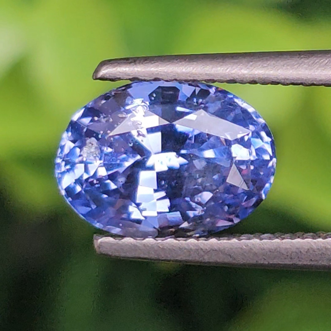 พลอย ไพลิน blue sapphire 2.73 กะรัต (Cts.) ดิบ unheated พร้อมใบเซอร์ พลอยแท้ อัญมณีมงคลประจําวันเกิด เครื่องประดับพลอย