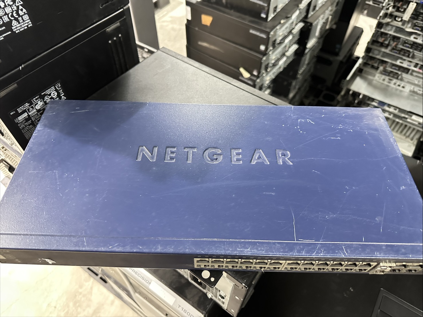 Switch Netgear ProSafe FS728TS - ProSafe 24+4 Smart Switch Netgear FS728TS