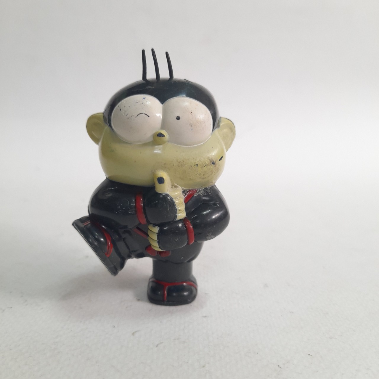 ฟิกเกอร์ พลาสติก ***มีตำหนิตามภาพ ตัวกดยังกระเด้งไม่ได้เช็คสภาพ ปังปอนด์ พรีเมี่ยม 7- 11 ในอดีต ชุดปังปอนด์นินจา(ตัวที่2) มือสองตามสภาพดีมีรอยบ้าง