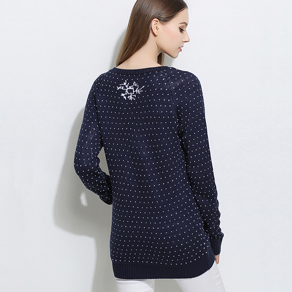 เสื้อสเวตเตอร์ไหมพรมหนานุ่ม ถักลายสโนว์แมน (12280B)