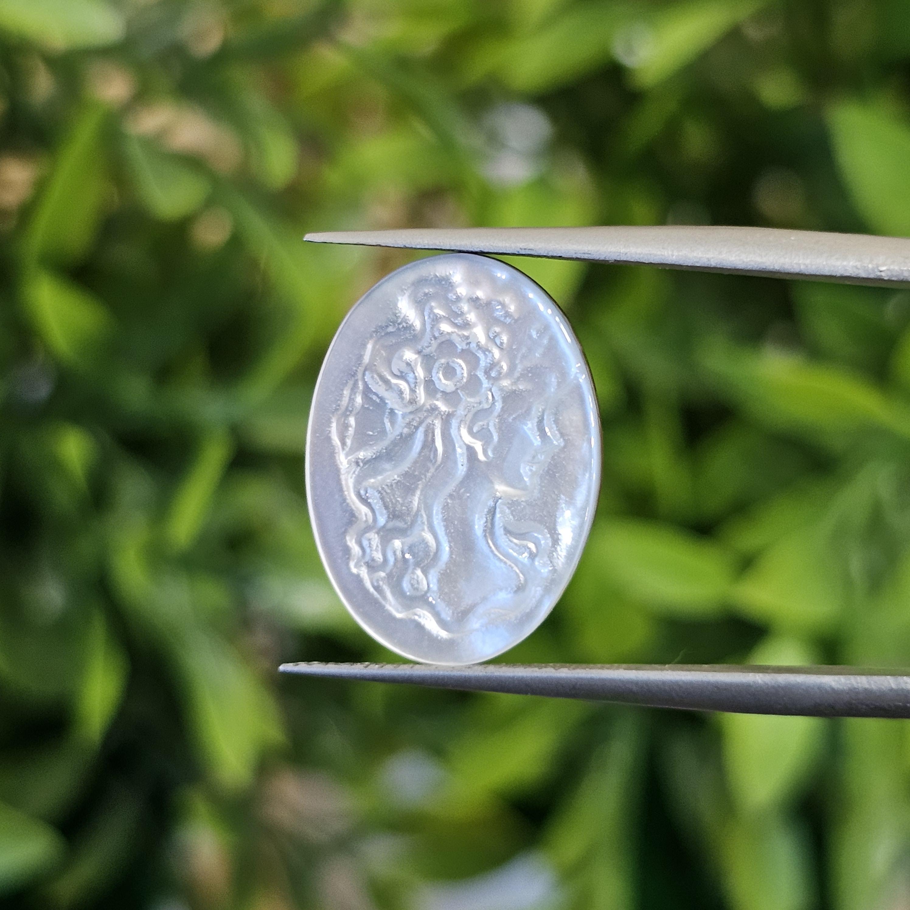 เปลือกหอยมุก แกะสลัก Pearl Shell Carved 3.94 กะรัต (Cts.)