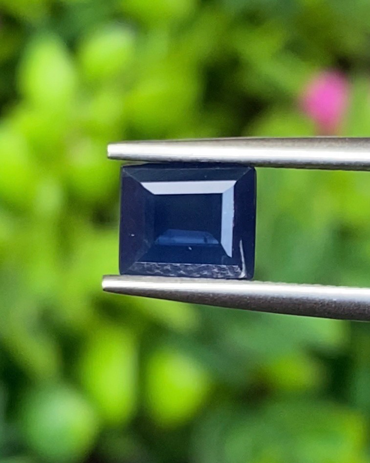 พลอย ไพลิน blue sapphire 1.23 กะรัต (Cts.) พลอยแท้ อัญมณีมงคลประจําวันเกิด เครื่องประดับพลอย