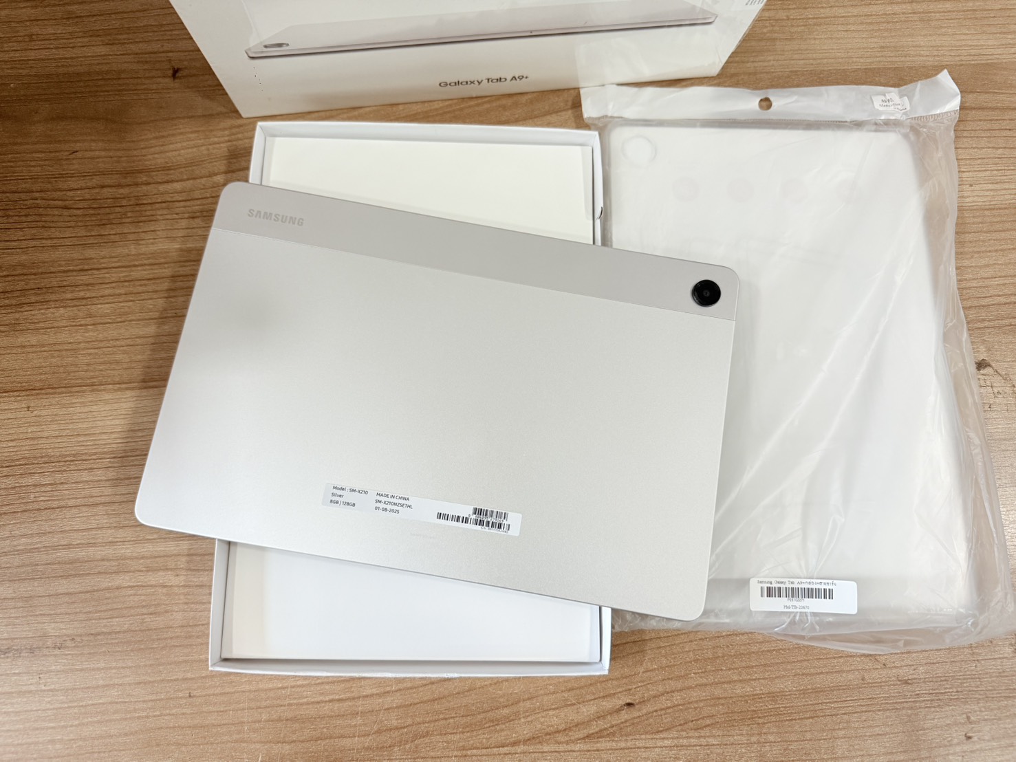 Samsung Galaxy Tab A9+ กล่อง+สายชาร์จ ใช้มาอาทิตย์เดียว