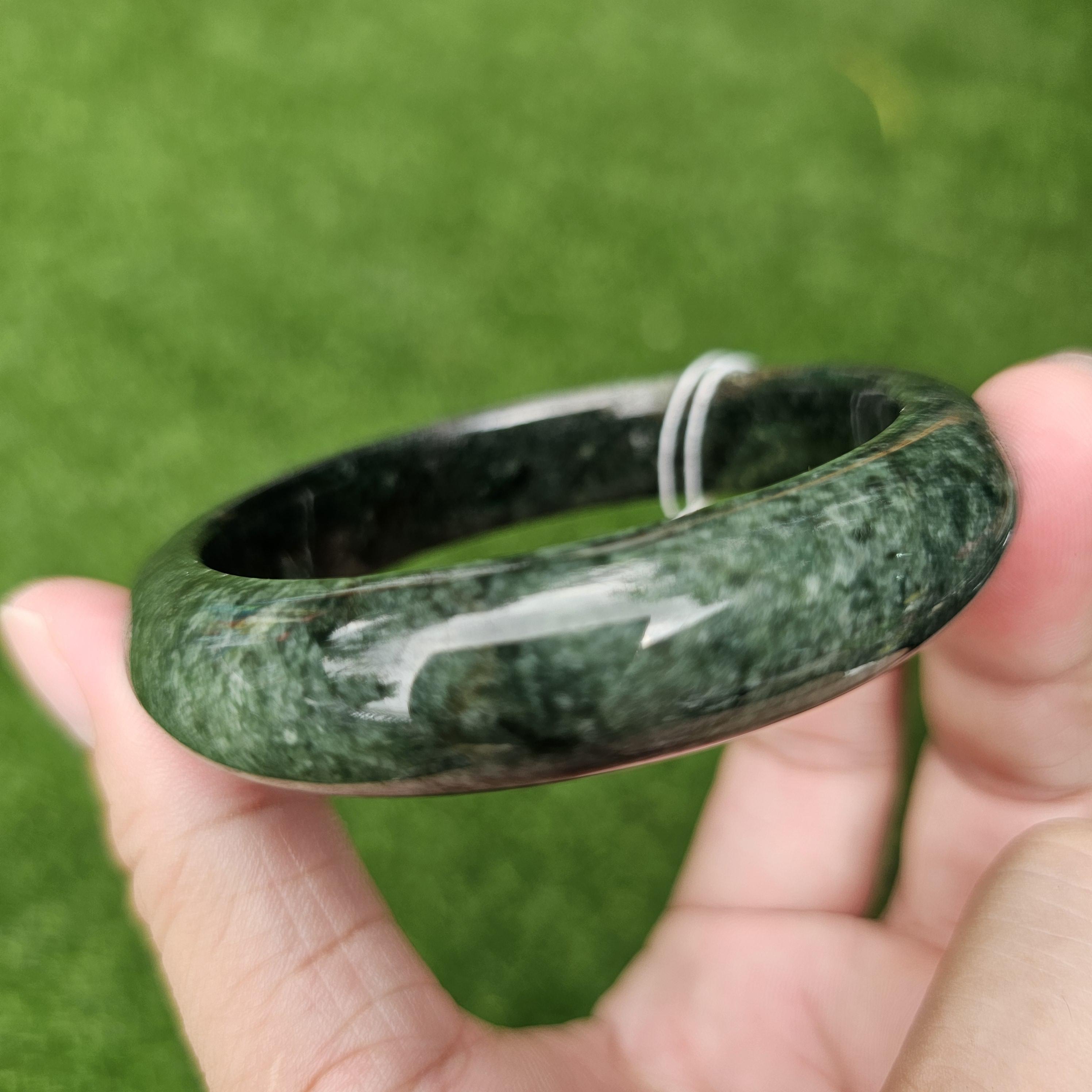 JB6804097 หยก พม่า แท้ Jade กำไลหยก 62.2 มม. (Jadeite bracelet) พม่า (Myanmar)