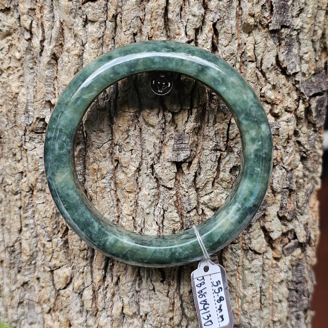 JB6804130 หยก พม่า แท้ Jade กำไลหยก 55.8 มม. (Jadeite bracelet) พม่า (Myanmar)