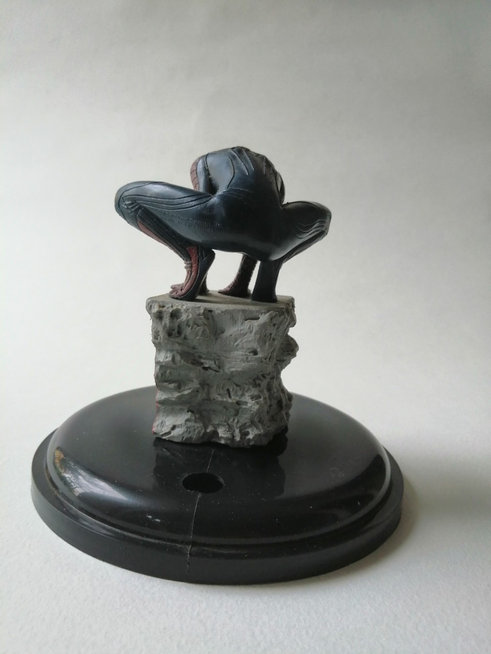 ของสะสมสไปเดอร์แมน Spiderman ท็อปเปอร์แก้วน้ำโรงหนัง สไปเดอร์แมน Spider Man นั่งหลังคาตึก