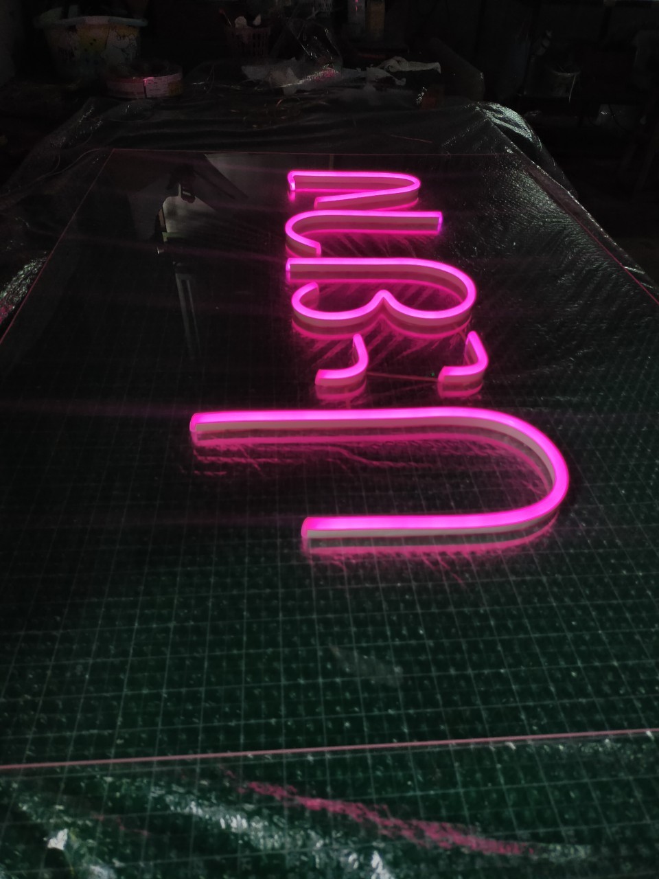 งานไฟเฟค