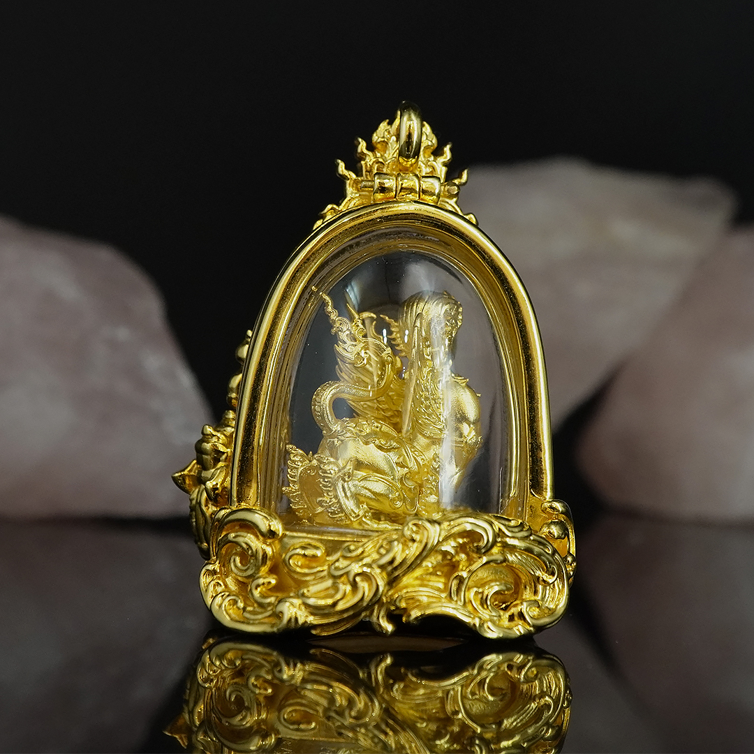 พญาปุริสาทพร้อมเลี่ยมกรอบนาคราช รหัส 3.3 เนื้อบรอนซ์ชุบทอง เลี่ยมเข้ากรอบเนื้อบรอนซ์ชุบทองไมครอน