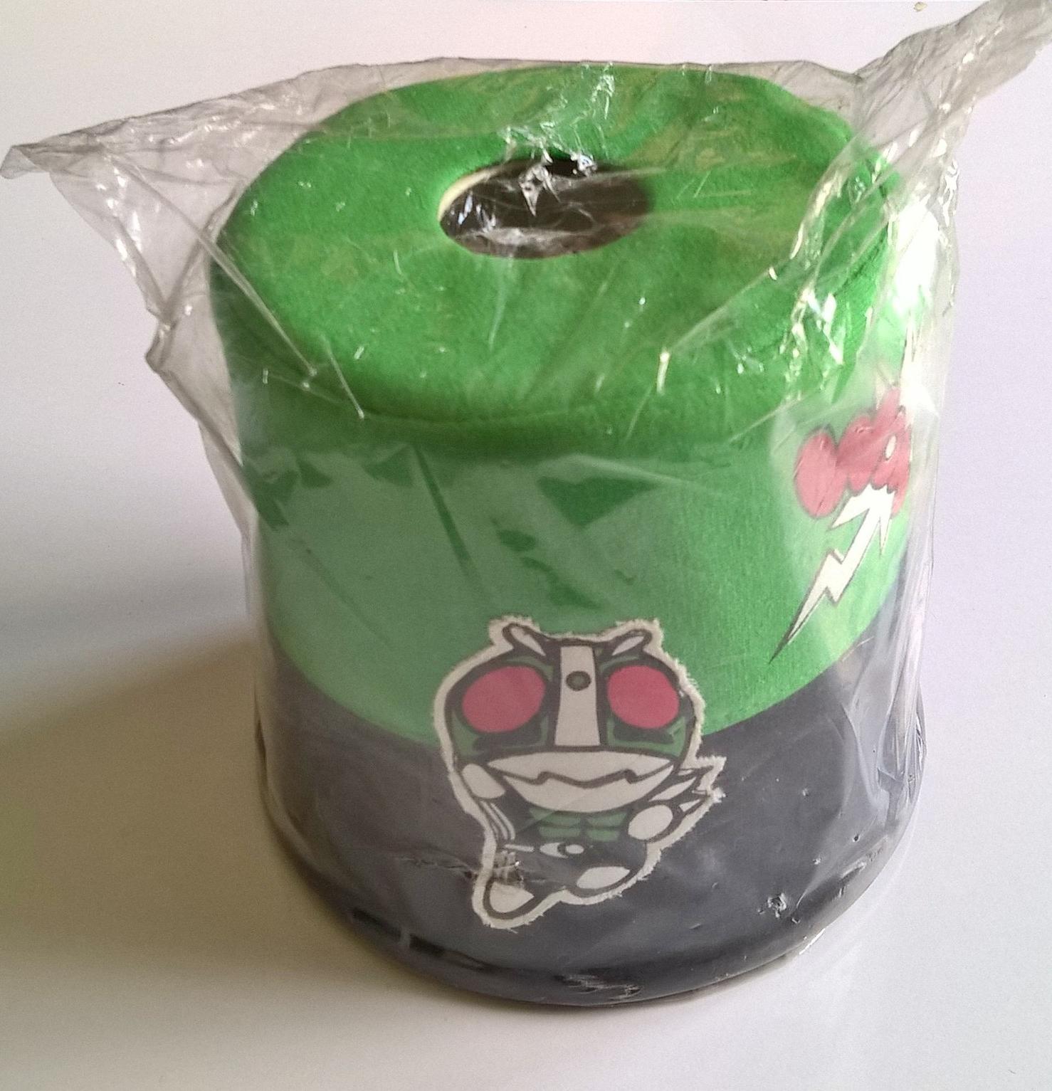 ขายกลอ่งใส่ทิชชู่แบบกลม ลายไอ้มดแดง Masked Rider ของแท้ สีเขียว ดำ ถุงชำรุดบริเวณด้านบน ตามภาพ