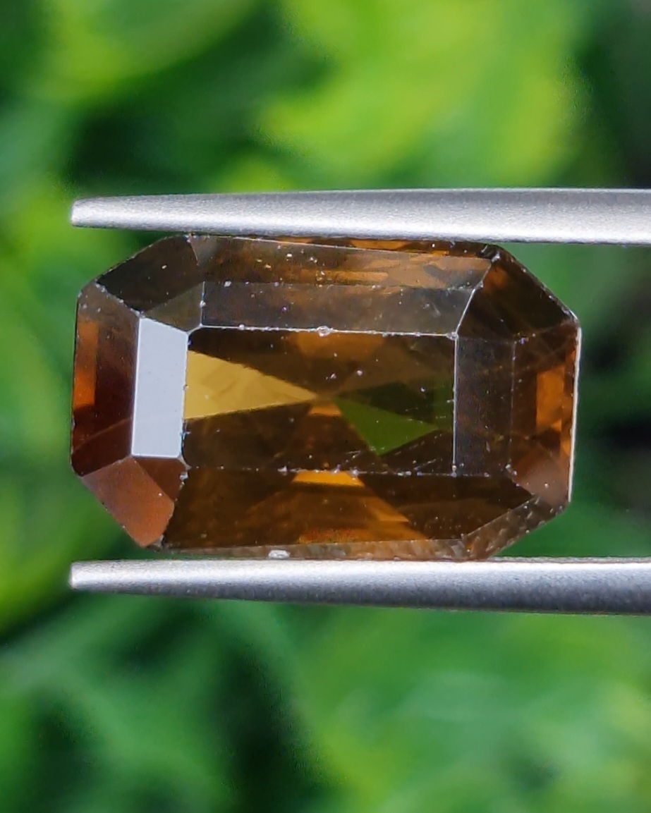 พลอย สโมกกี้ ควอตซ์ Smoky Quartz 9.39 กะรัต(Cts.) พลอยแท้อัญมณีมงคล ประจําวันเกิด เครื่องประดับพลอย