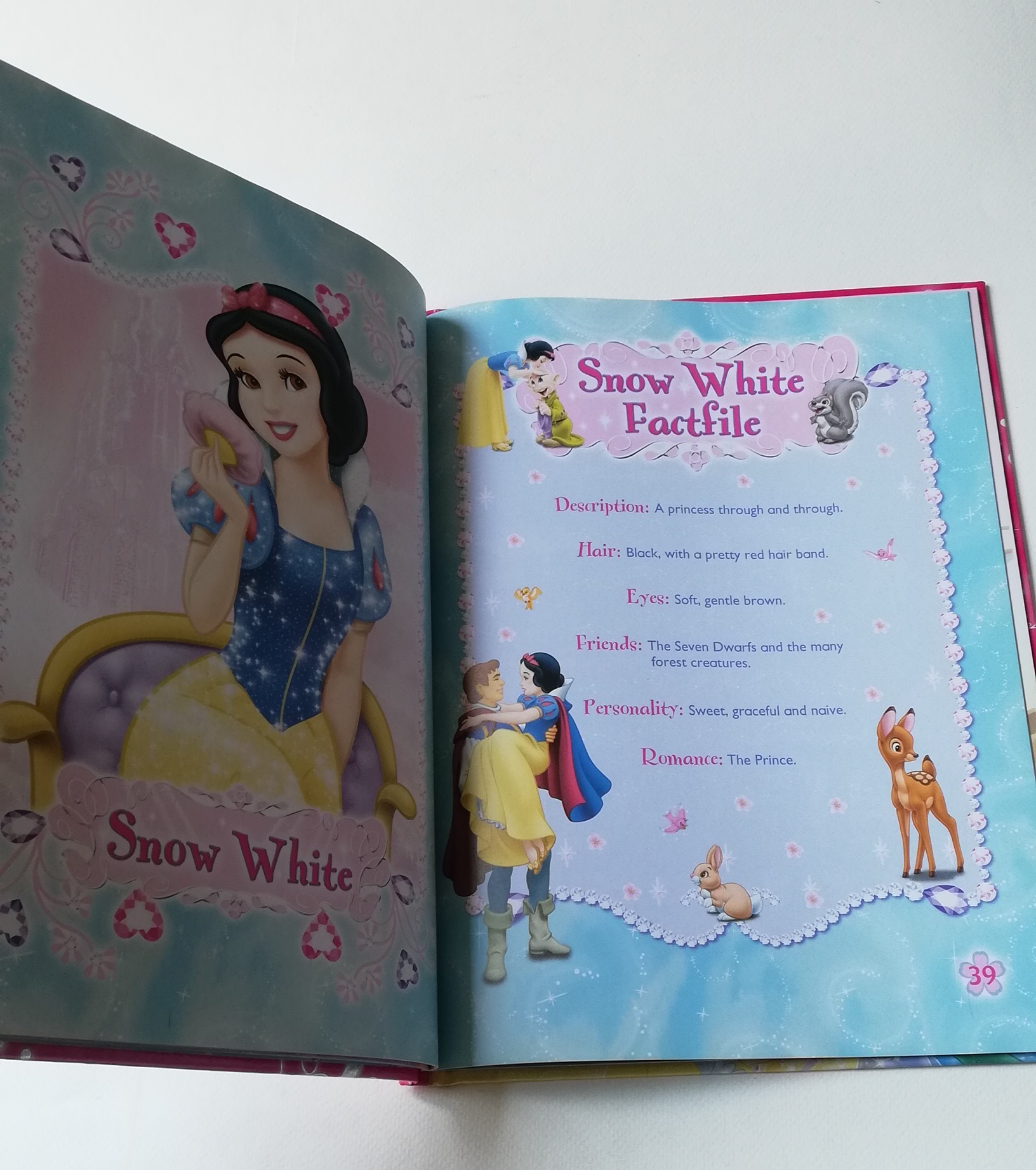 มีหลายภาพ,หนังสือภาพสวย เล่มใหญ่ ปกแข็ง นิทานและเกมส์ เจ้าหญิงดิสนีย์ ภาษาอังกฤษ Disney Princess Annual 2010 :- สโนไวท์ ออโรร่า ซินเดอเรลล่า แอเรียล แบลล์ และ จัสมิน จาก อลาดิน