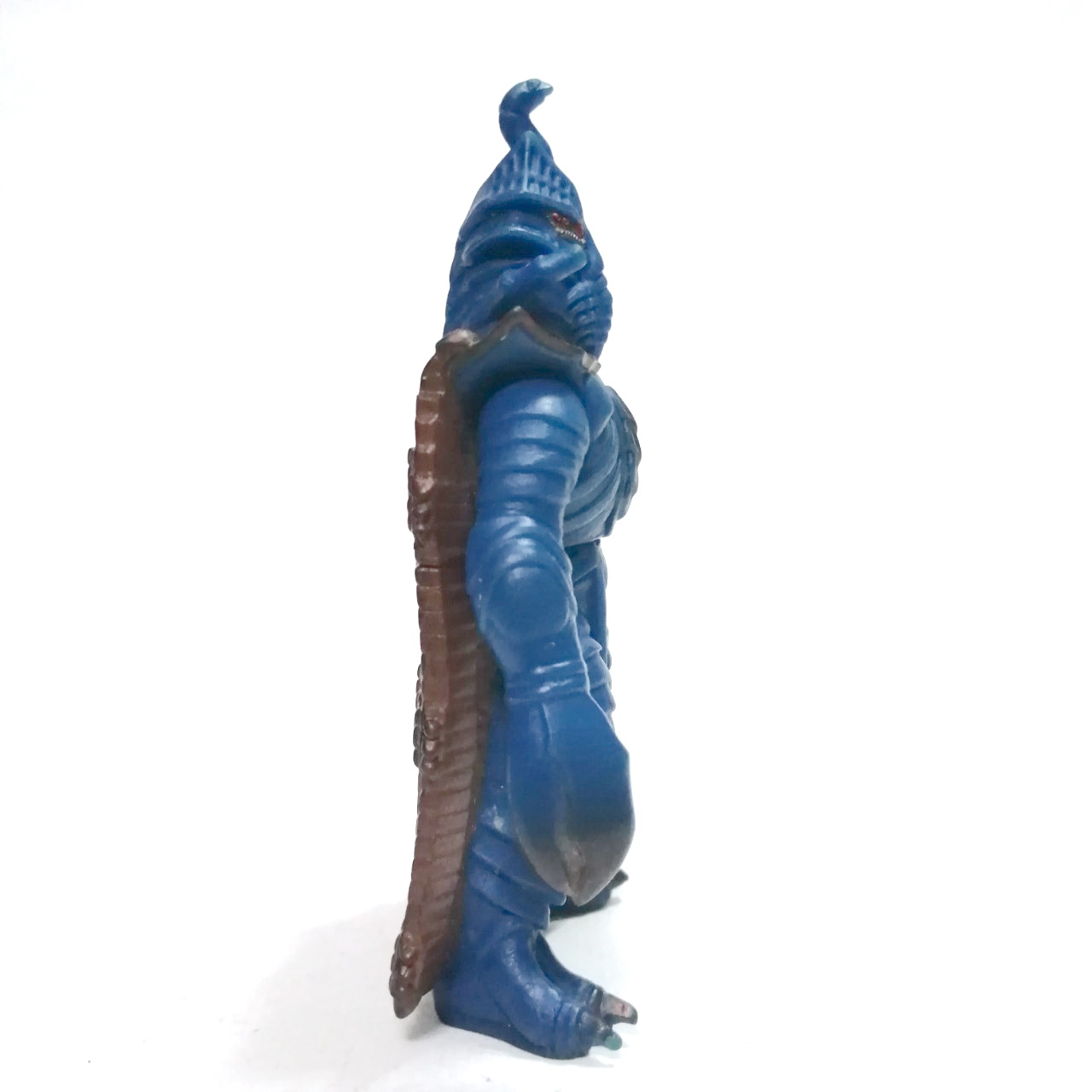 ซอฟ 4 นิ้ว ขนาดตามรูป มนุษย์ดาวเทมเพอเรอร์ รุ่นใหม่ ( ex alien temperror)จากอุลตร้าแมน เมบิอุส ภาค6พี่น้องอุลตร้า ค่อนข้างหายากสภาพดี มีรอยบ้าง