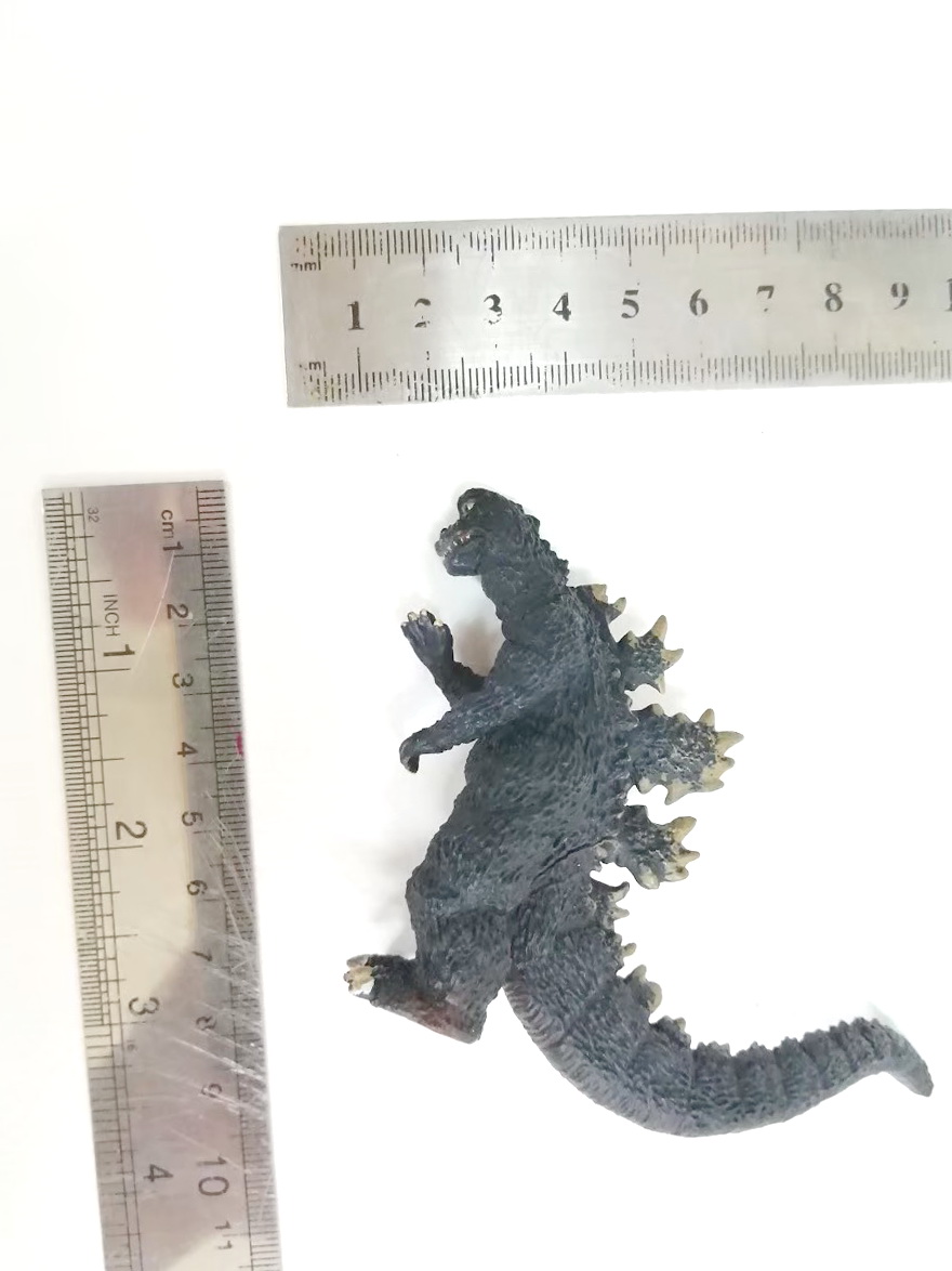 ขนาด 3 นิ้ว ฟิกเกอร์ก๊อตซิลล่า จากภาค son of godzilla ไม่มีฐาน มือสองสภาพดี ขายตามสภาพ