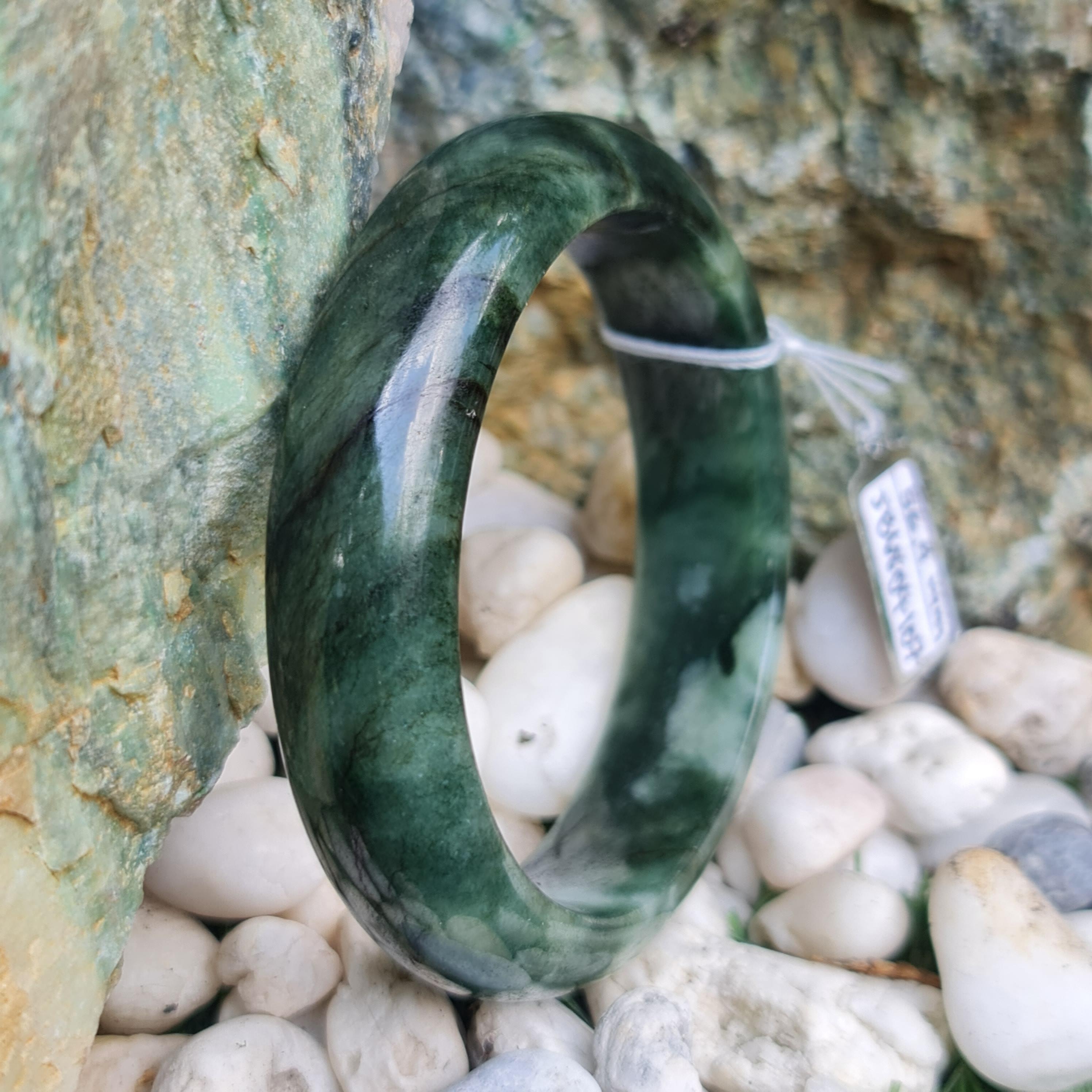 JB6804107 หยก พม่า แท้ Jade กำไลหยก 56.4 มม. (Jadeite bracelet) พม่า (Myanmar)