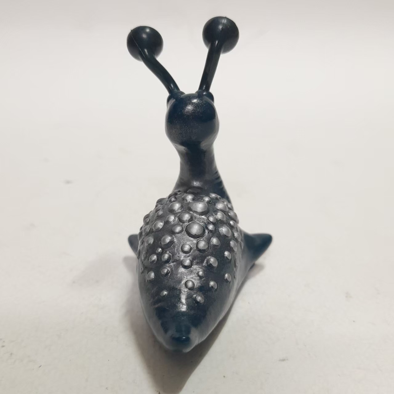 ซอฟ3.5 นิ้ว รุ่นบลูมาร์ค รีโปรดักซ์โดย บันไดขนาดตามรูป สัตว์ประหลาดนาเมกอน จากอุลตร้าคิว มือสองสภาพดีมีรอยบ้าง