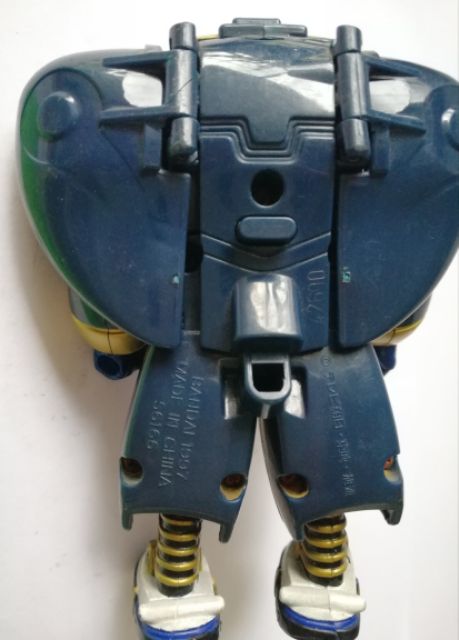 ฟิกเกอร์ *มีตำหนิตามภาพ **สำหรับสะสมเท่านั้น แปลงร่างไม่ได้ ชำรุดตามกาลเวลา" โคบรันเดอร์ "งูเห่าจากซีรีย์อนิเมชั่น "บีโรโบคาบูทัค"