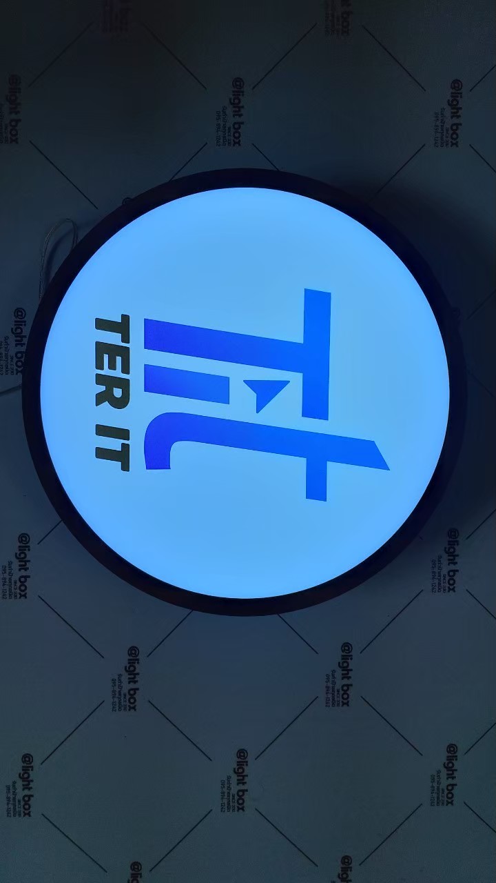 งานป้ายกล่องไฟ