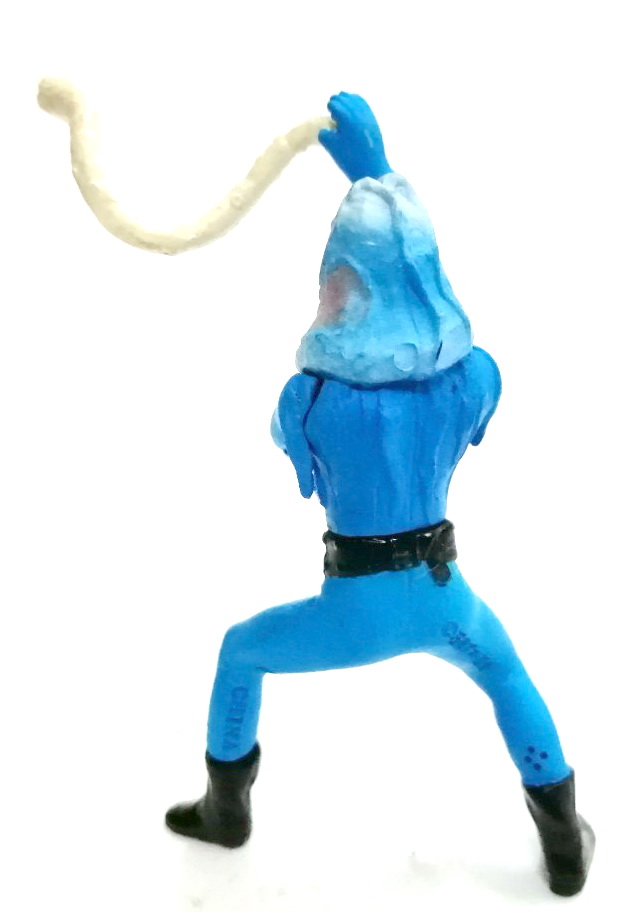 กาชาปอง HG SERIES ชุดสัตว์ประหลาดจากเรื่องคาเมนไรเดอร์1Masked Rider 1 หรือ ไอ้มดแดงอาละวาด ตัวนี้คือ คุราเกะดาวน์(มนุษย์แมงกระพรุนพิษ) จากภาพยนตร์ ตอนที่ 25ขนาดสูงราว 10 ซม.