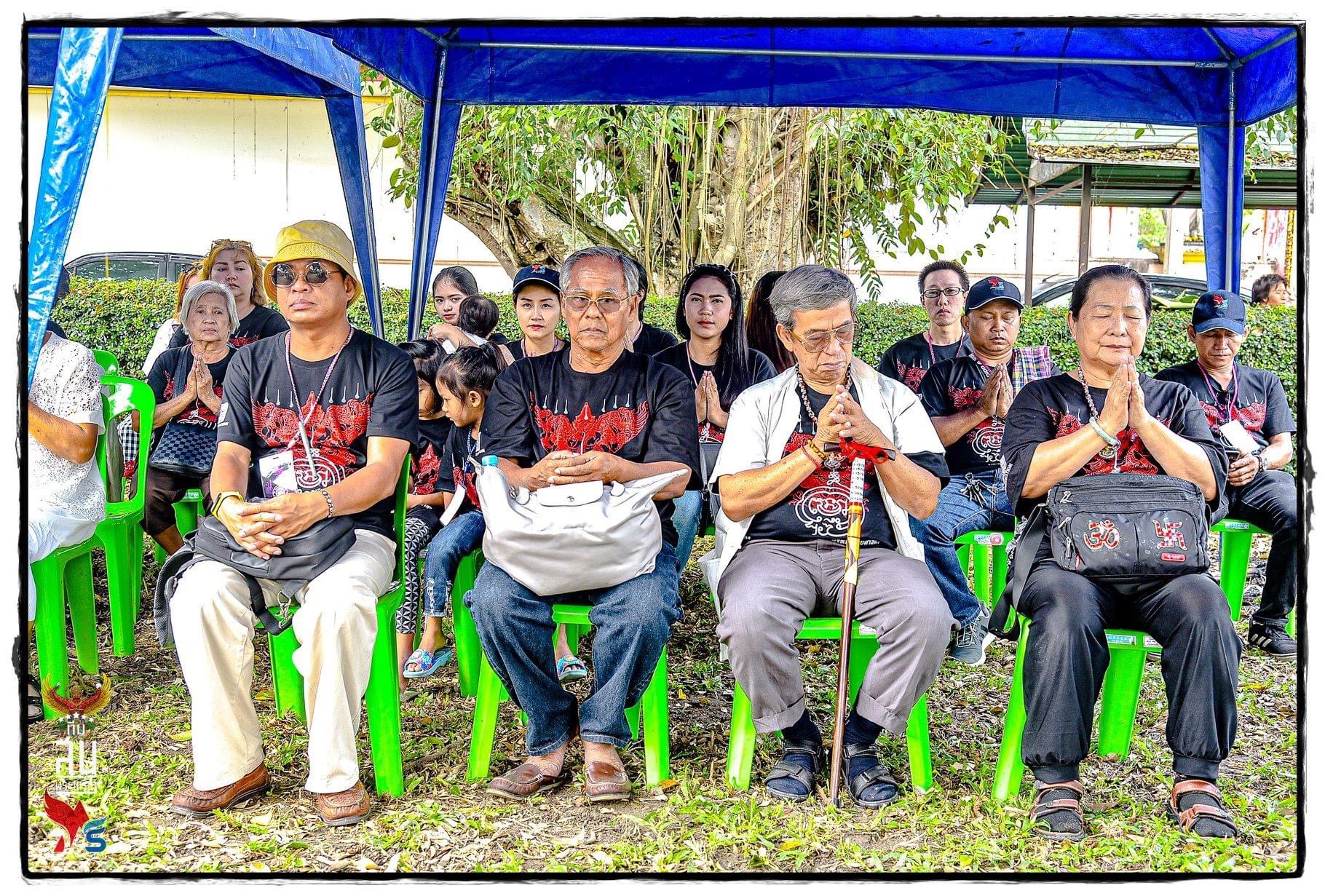 พญาครุฑมังรายศาสตร์ ขนาดตั้งหน้ารถ