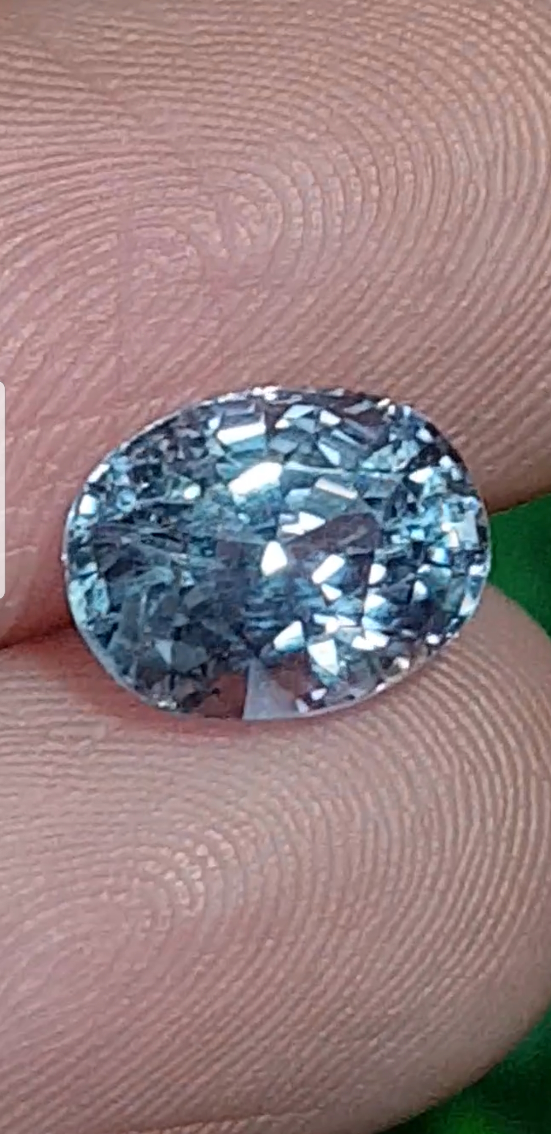 พลอย คัลเลอร์เชนจ์ แซฟไฟร์ Color Change Sapphire 2.77 กะรัต (Cts.) ดิบ พร้อมใบเซอร์ พลอยแท้ อัญมณีมงคลประจําวันเกิด เครื่องประดับพลอย