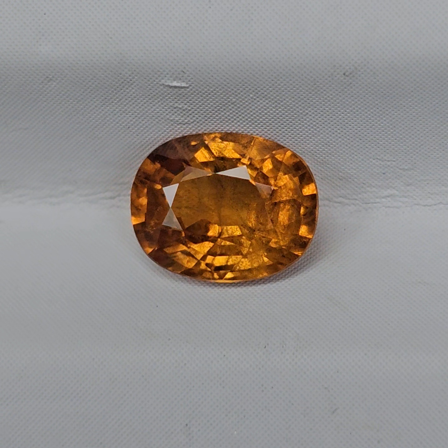 พลอย บุษราคัม yellow sapphire 0.91 กะรัต (Cts.) พลอยแท้ อัญมณีมงคลประจําวันเกิด เครื่องประดับพลอย