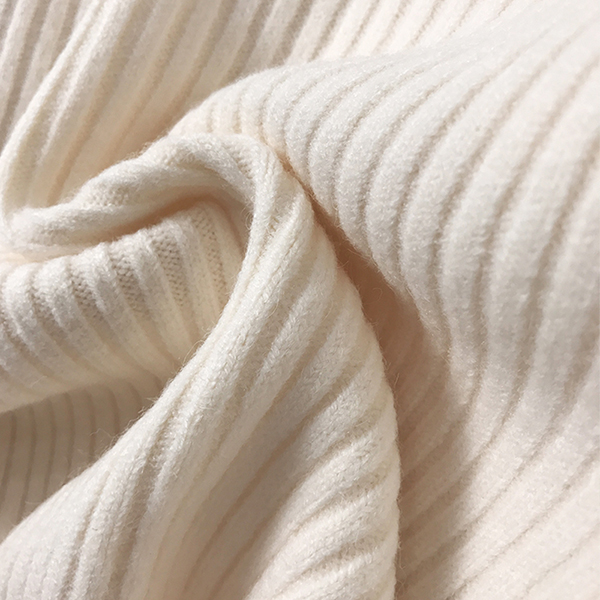 เสื้อไหมพรมแขนกระดิ่ง คอปีน หนานุ่มถักลายนูน (TT0021)