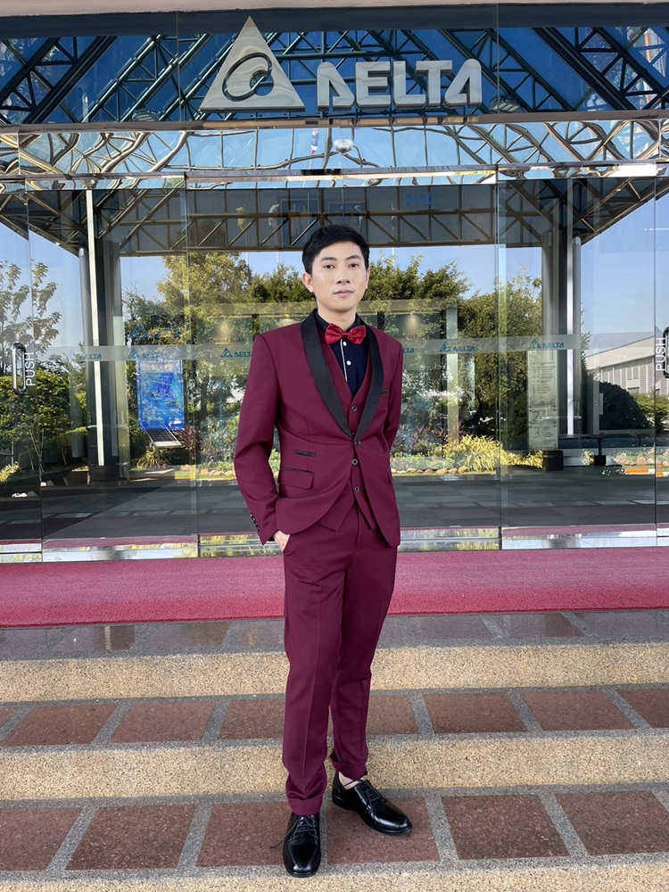 เช่า ชุดสูททักซิโด้ ปกกล้วย (พร้อมเสื้อกั๊ก)