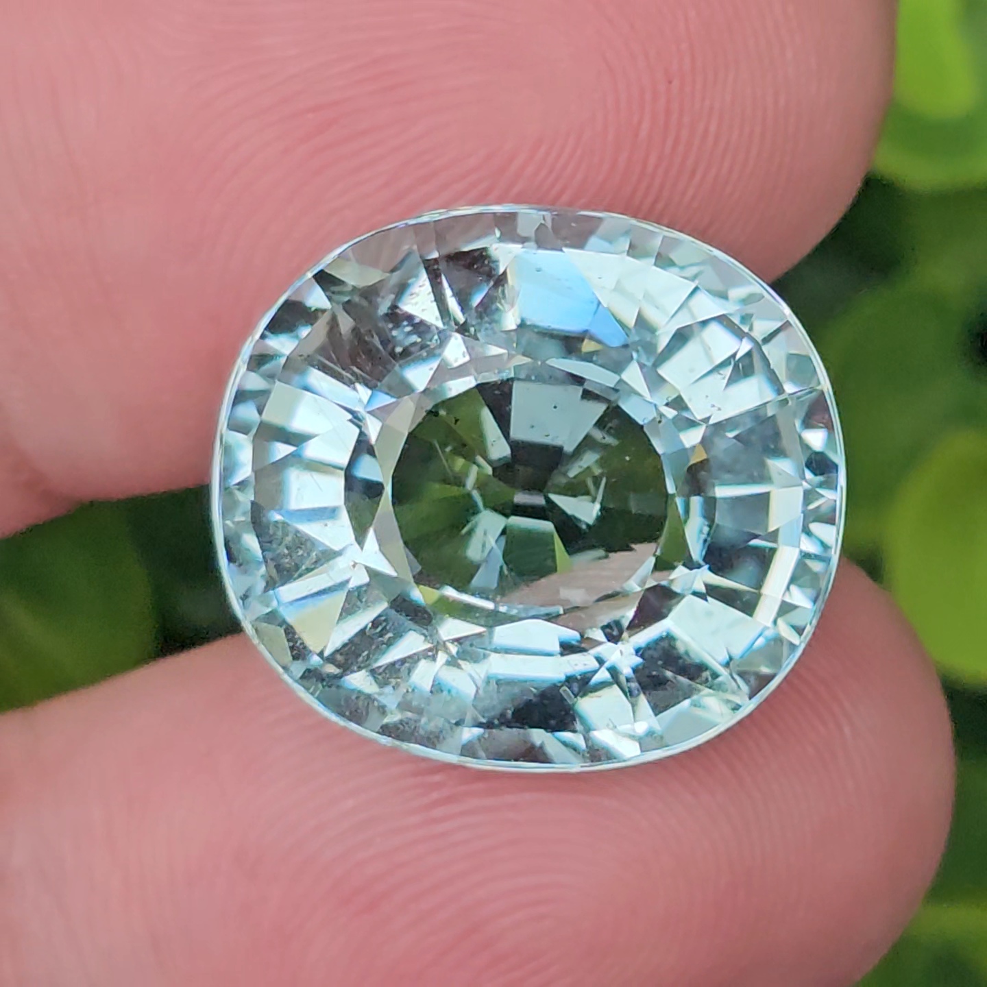 พลอย อความารีน Aquamarine 18.39 กะรัต (Cts.) พลอยแท้ อัญมณีมงคลประจําวันเกิด เครื่องประดับพลอย