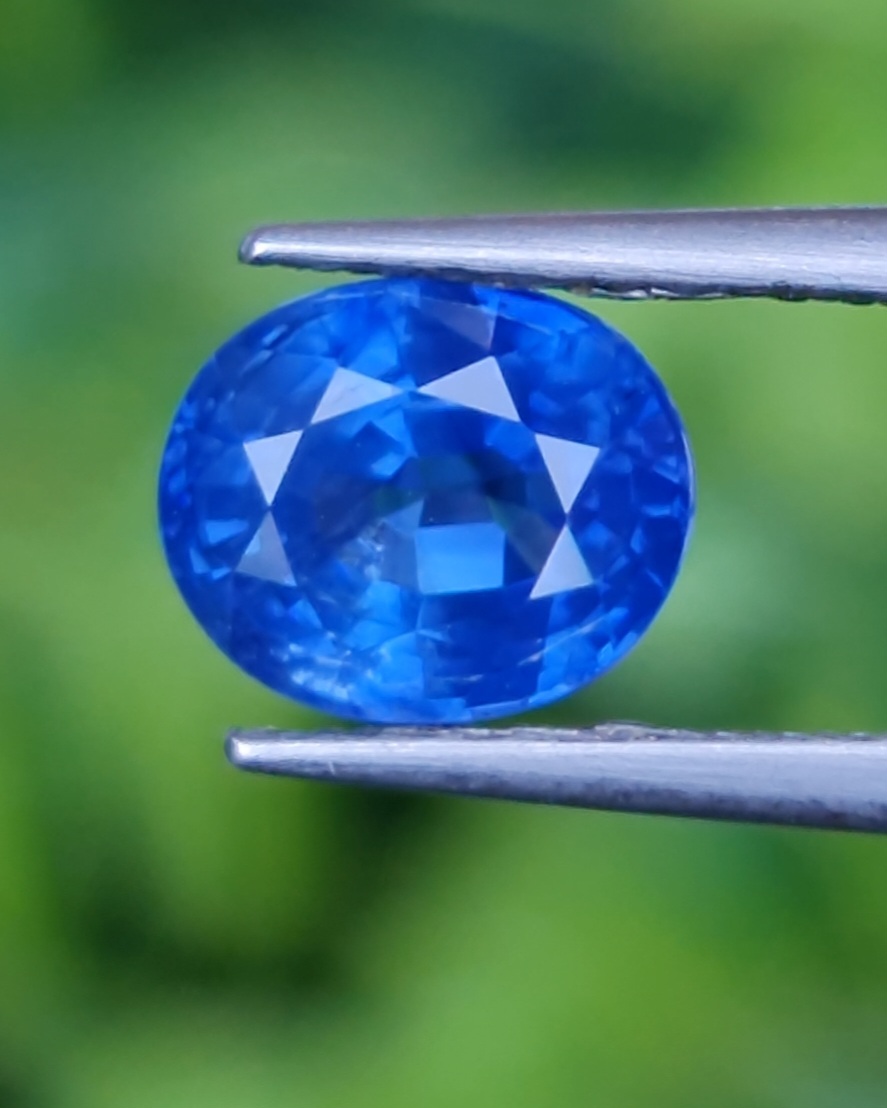 พลอย ไพลิน blue sapphire 1.43 กะรัต (Cts.) พลอยแท้ อัญมณีมงคลประจําวันเกิด เครื่องประดับพลอย