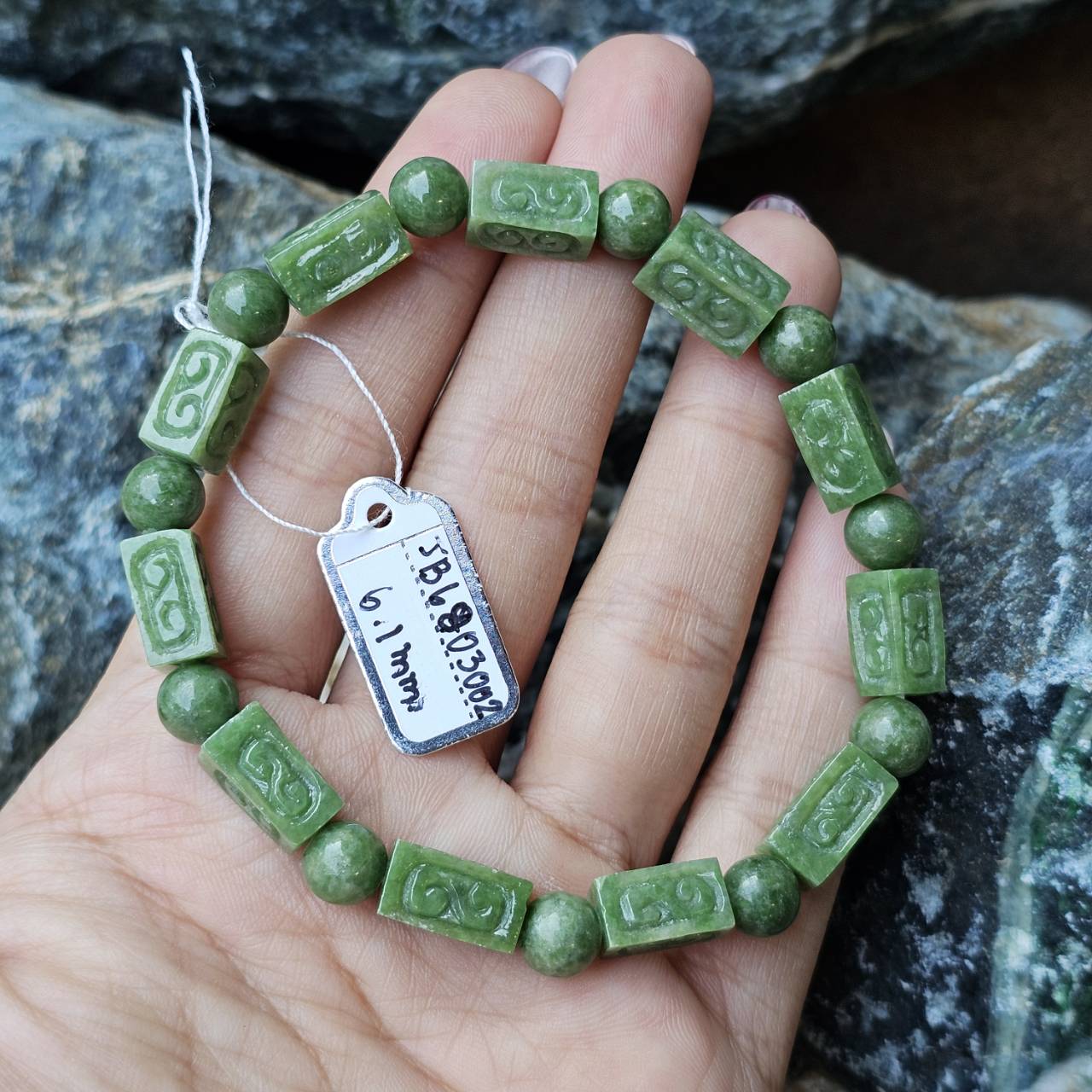 ๋JB6803002 หยก พม่า แท้ Jade กำไล ประคำหยกแกะสลัก 6.1 มม. (Jadeite Beads Bracelet) พม่า (Myanmar)