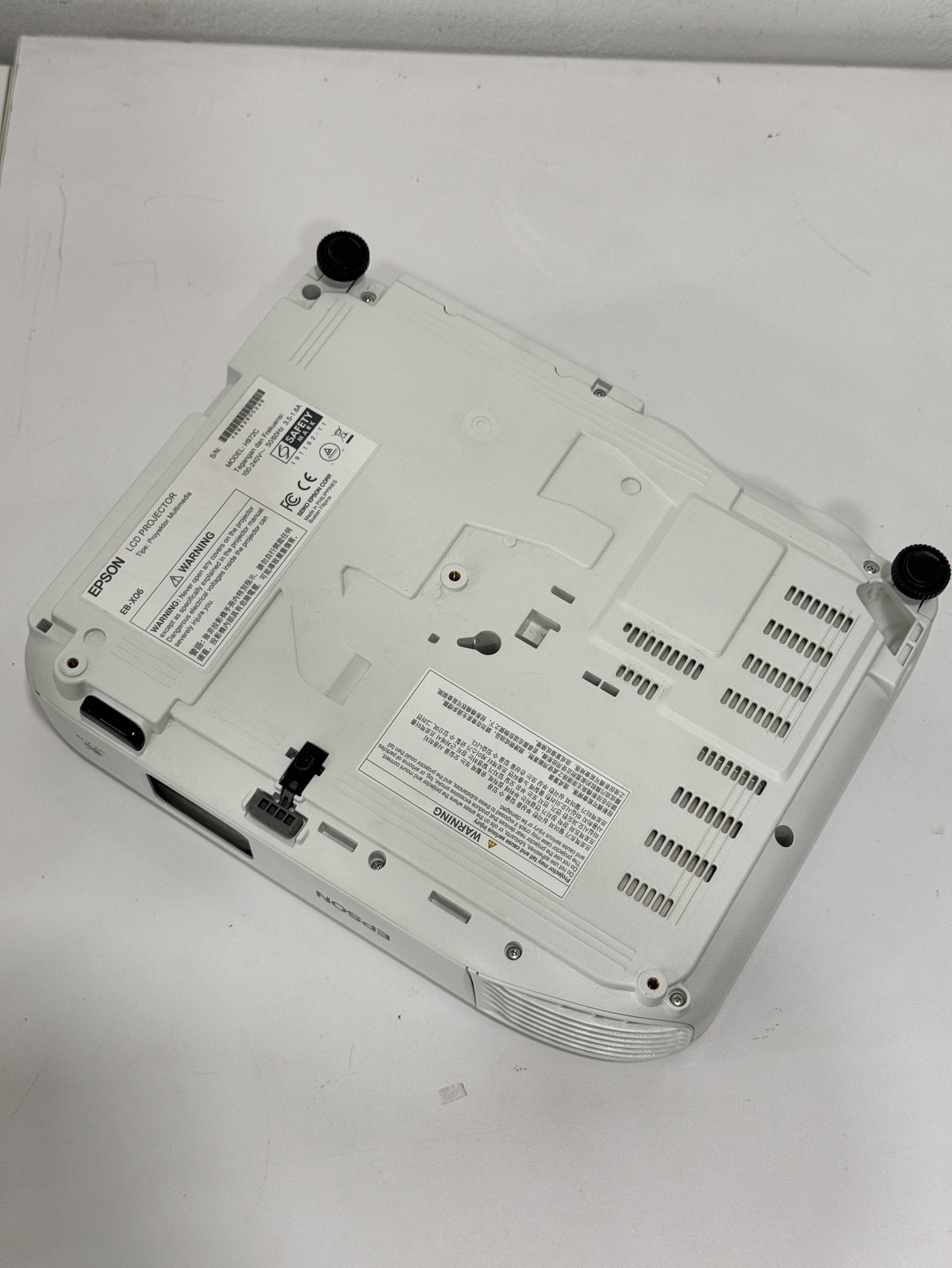 Projector Epson EB-X06