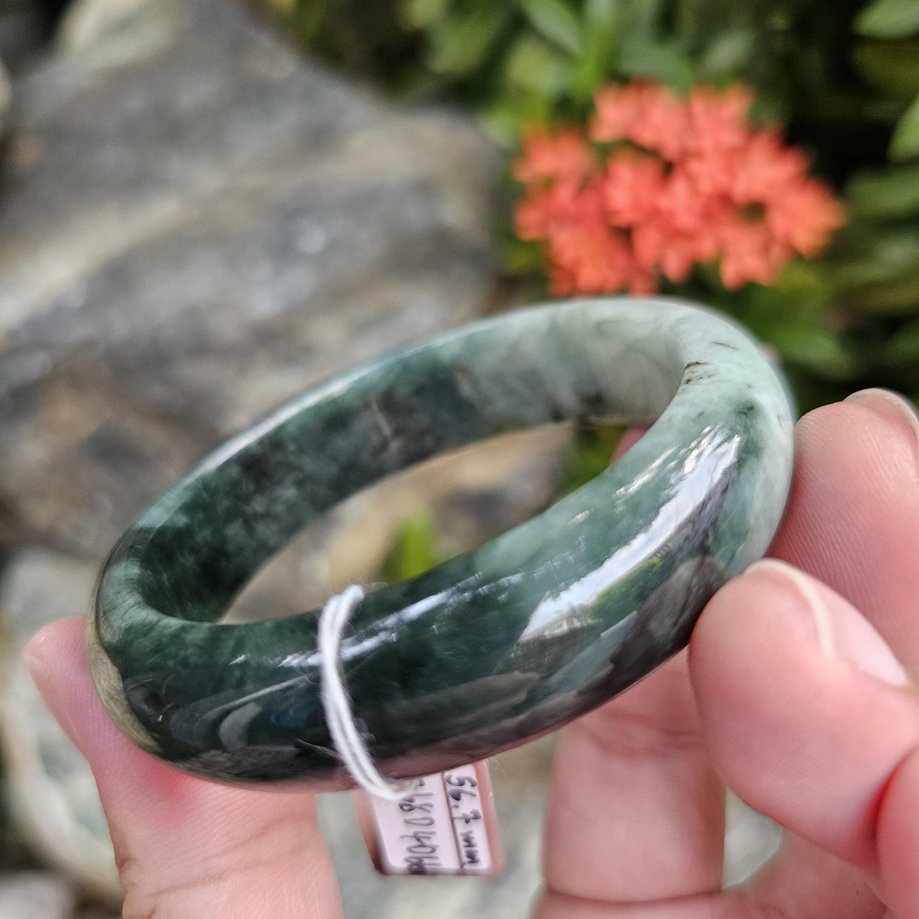JB6804066 หยก พม่า แท้ Jade กำไลหยก 56.7 มม. (Jadeite bracelet) พม่า (Myanmar)