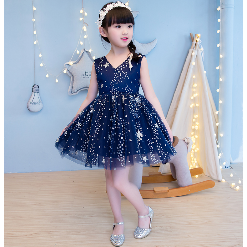 Pre-order ชุดราตรีเด็ก แขนกุด แต่งเกล็ดเงินรูปดาว กระโปรงพองสวย ซิปหลัง