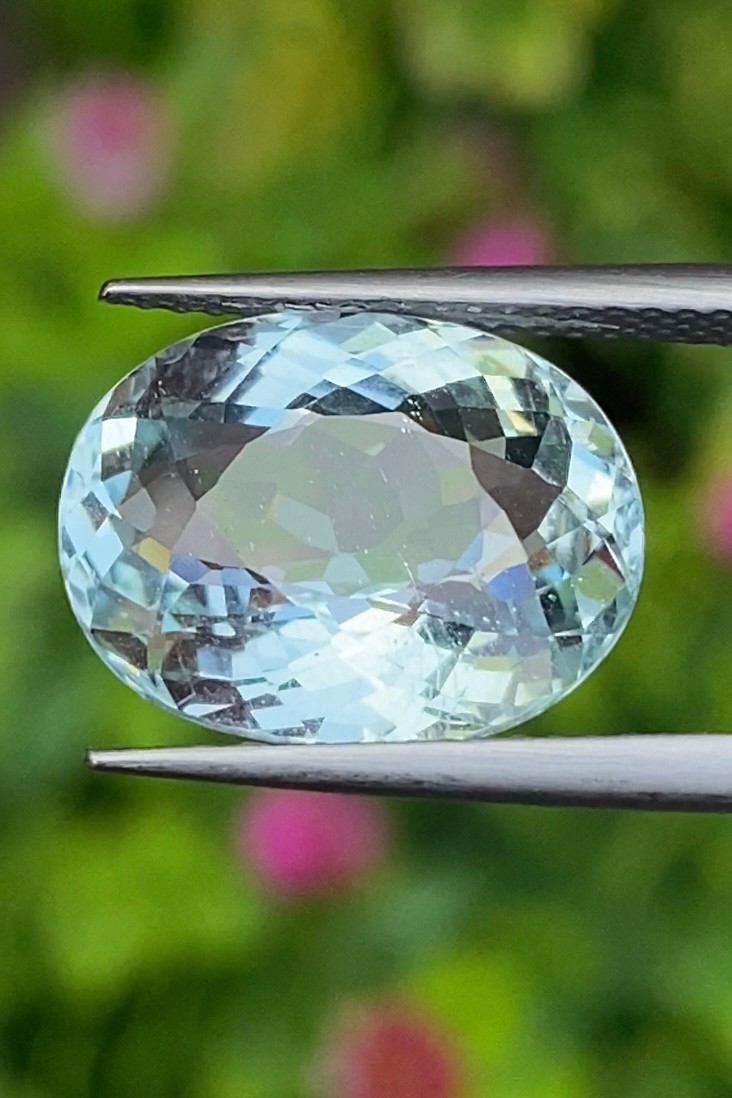 พลอย อความารีน Aquamarine 6.02 กะรัต (Cts.) พลอยแท้ อัญมณีมงคลประจําวันเกิด เครื่องประดับพลอย