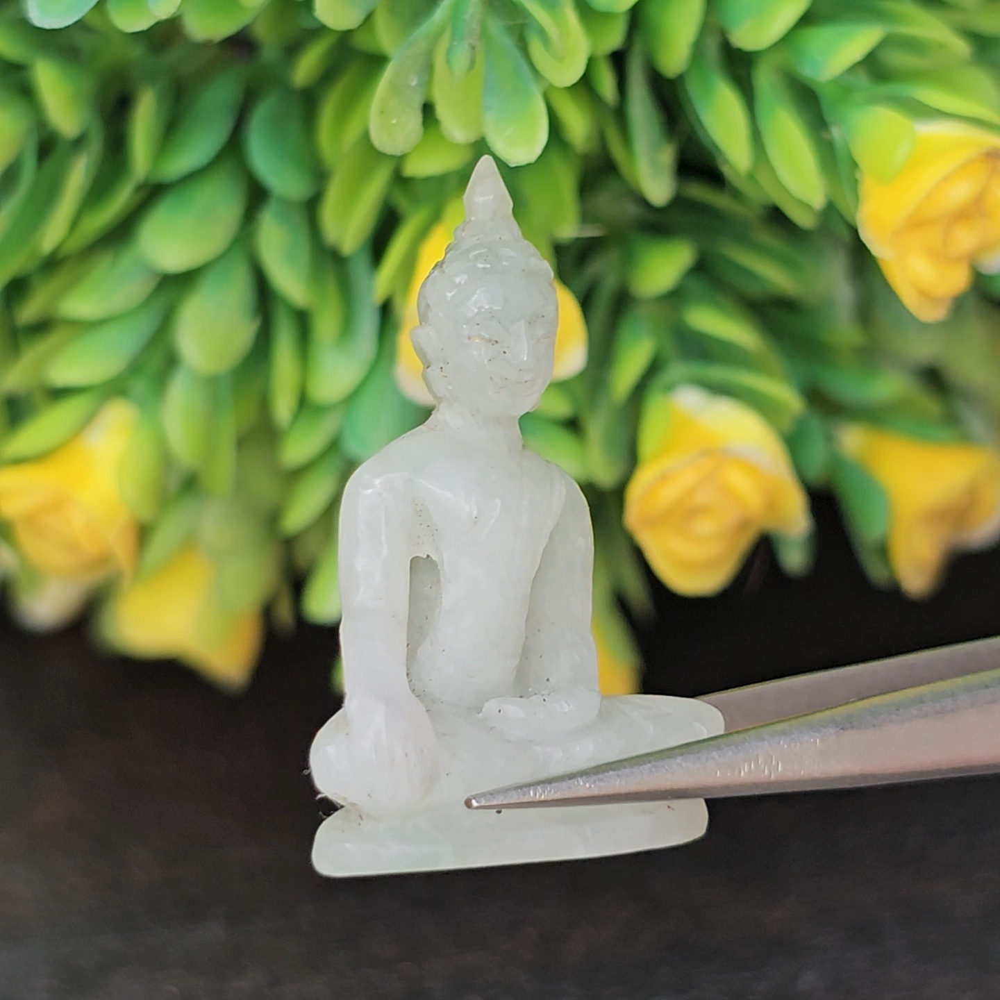 หยก แกะสลัก รูป พระ (Burmese jadeite) 23.34 กะรัต (cts.) หยก พม่า แท้