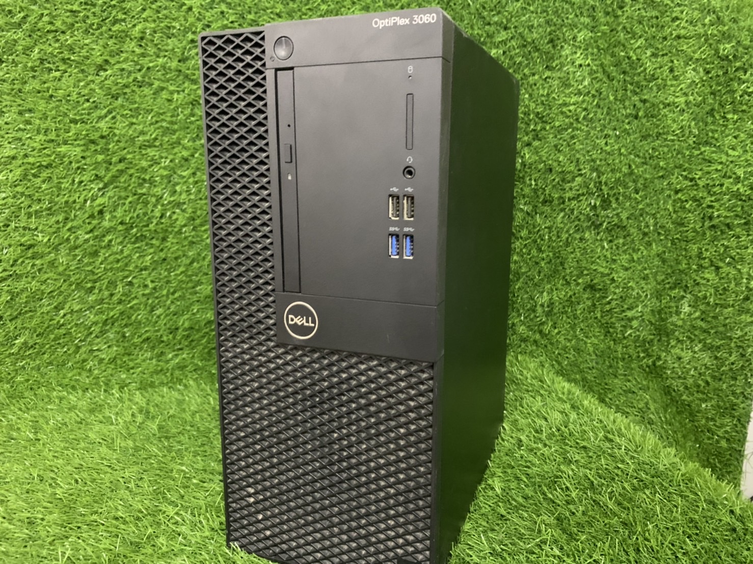 เครื่องเปล่า เอาไปใส่ cpu แรม hdd ใช้ได้ เลย PC Dell OptiPlex 3060 MT มีประกัน