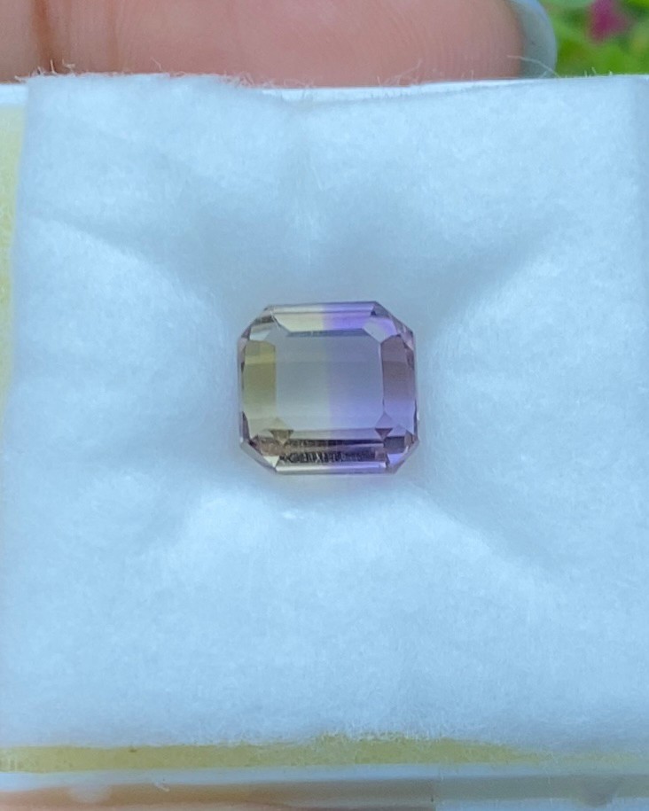 พลอย อเมทริน Natural Ametrine 3.98 กะรัต (Cts.) พลอยแท้ อัญมณีมงคลประจําวันเกิด เครื่องประดับพลอย